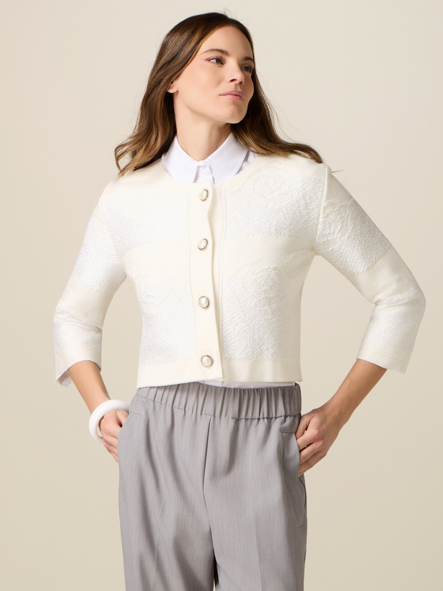 Veste courte travaillée, OLTRE