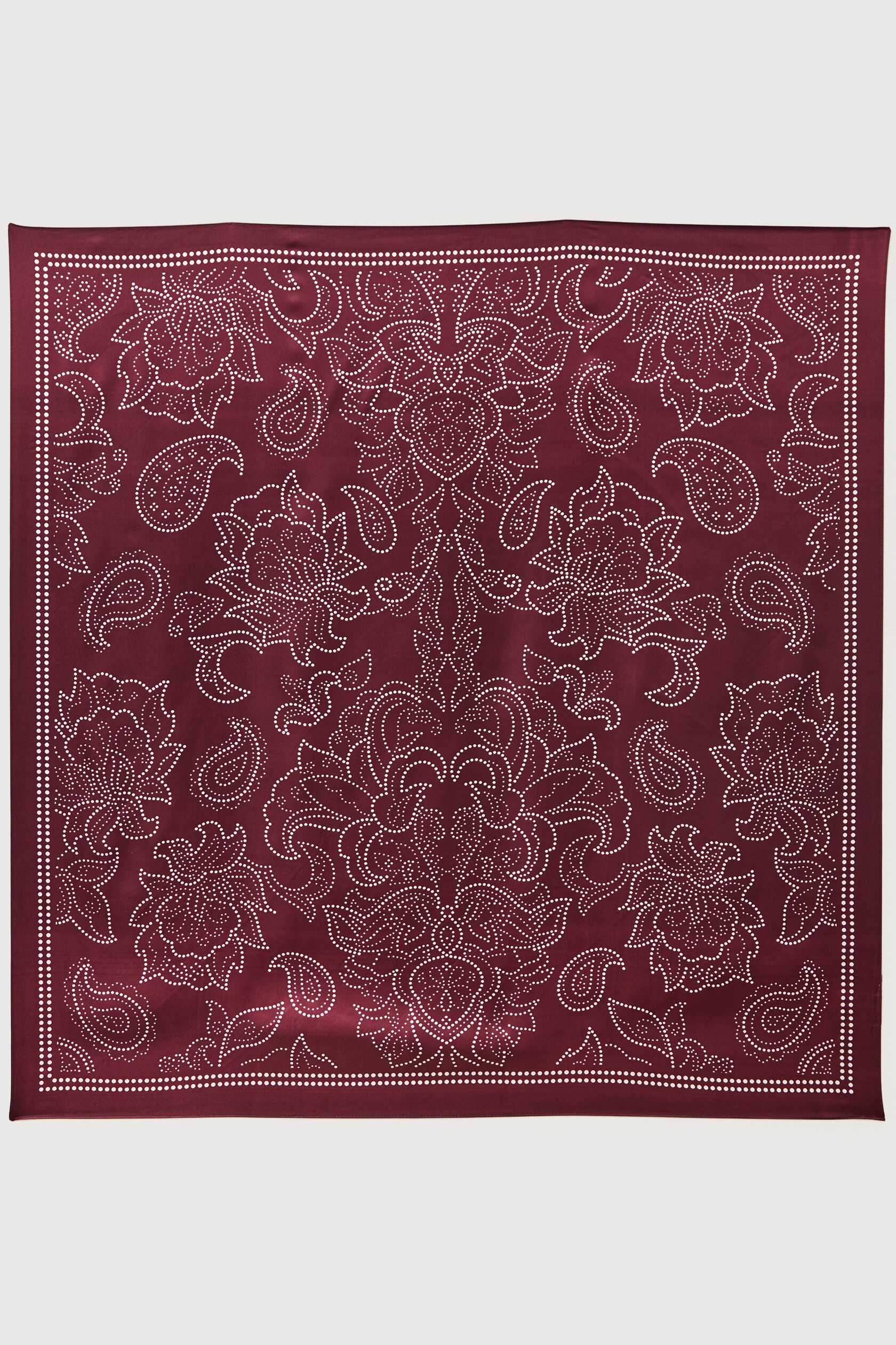 Foulard satiné, BONOBO