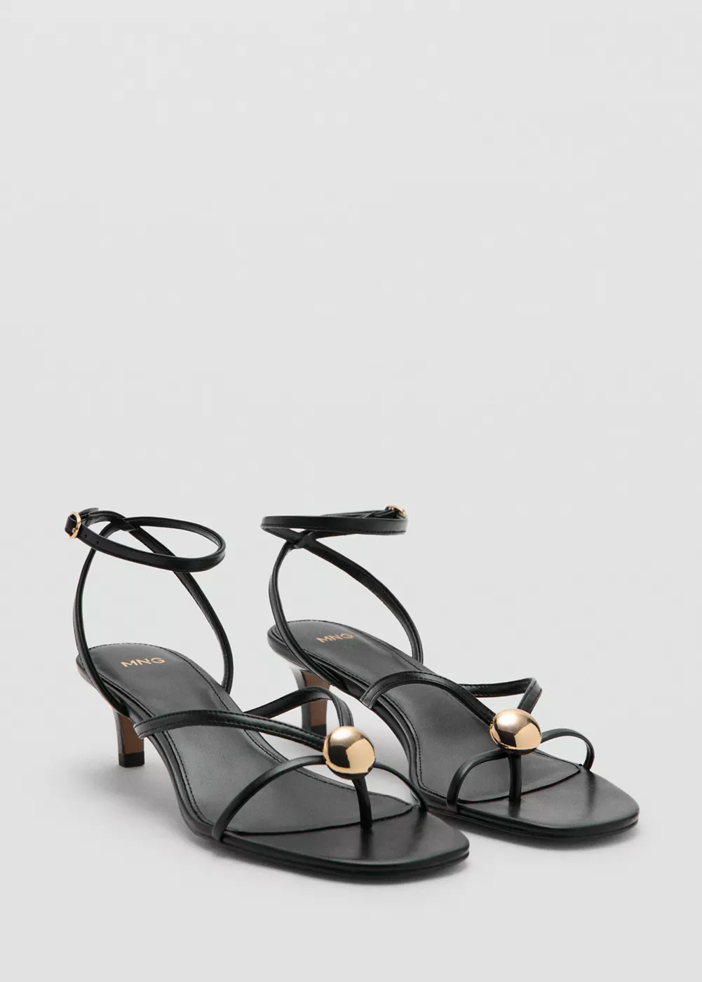 Sandales à talon à brides avec perles métalliques, MANGO
