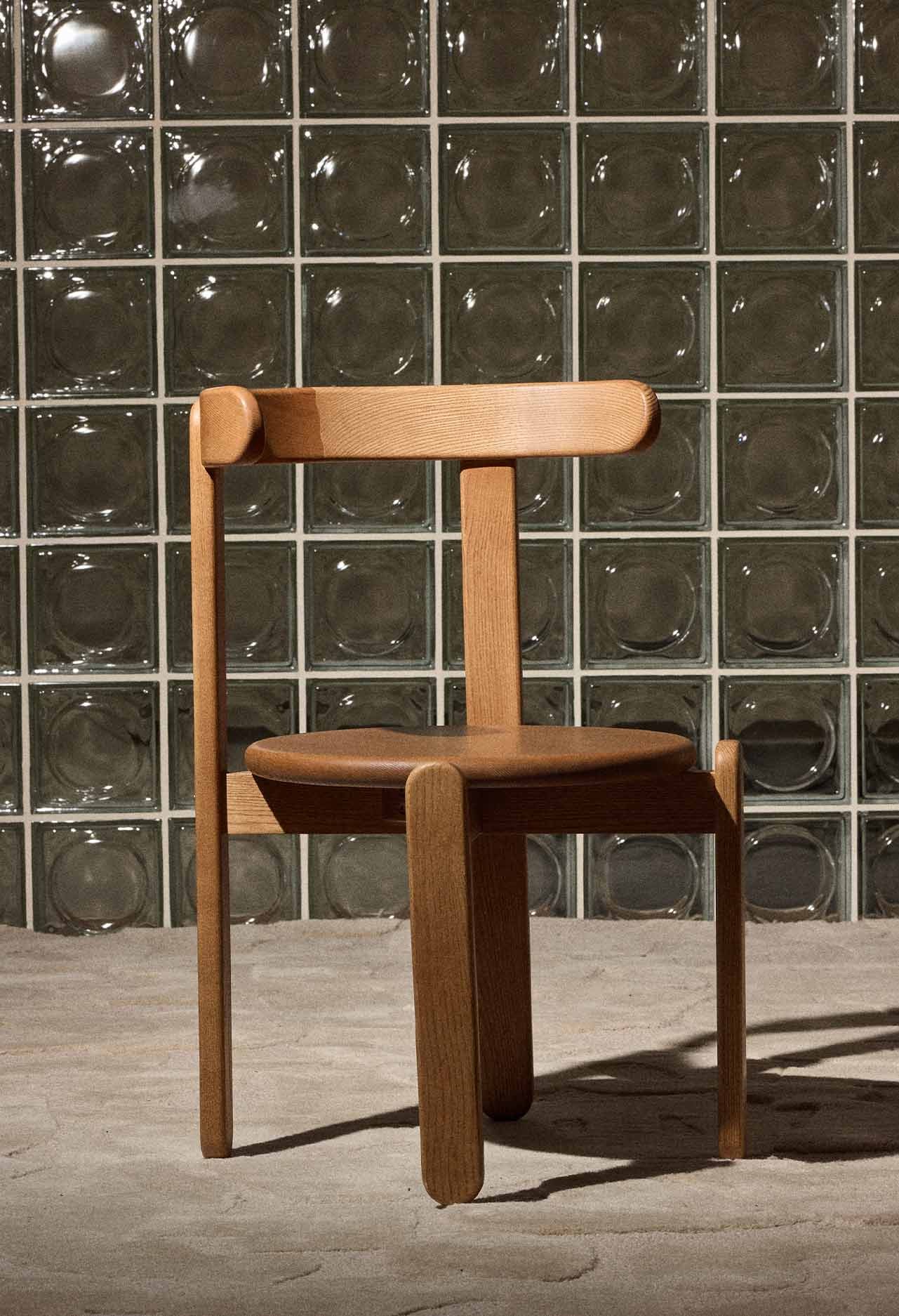 Chaise en frêne finition lasuré noir, Louison, GABRIELLE PARIS