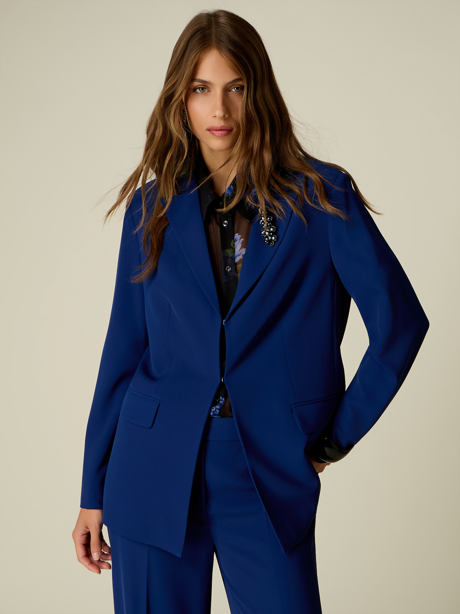 Blazer avec broche bijou, OLTRE