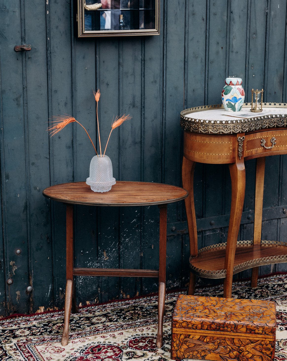 Table d'appoint en bois Francine N°278 - Bon état, DEBONGOUT