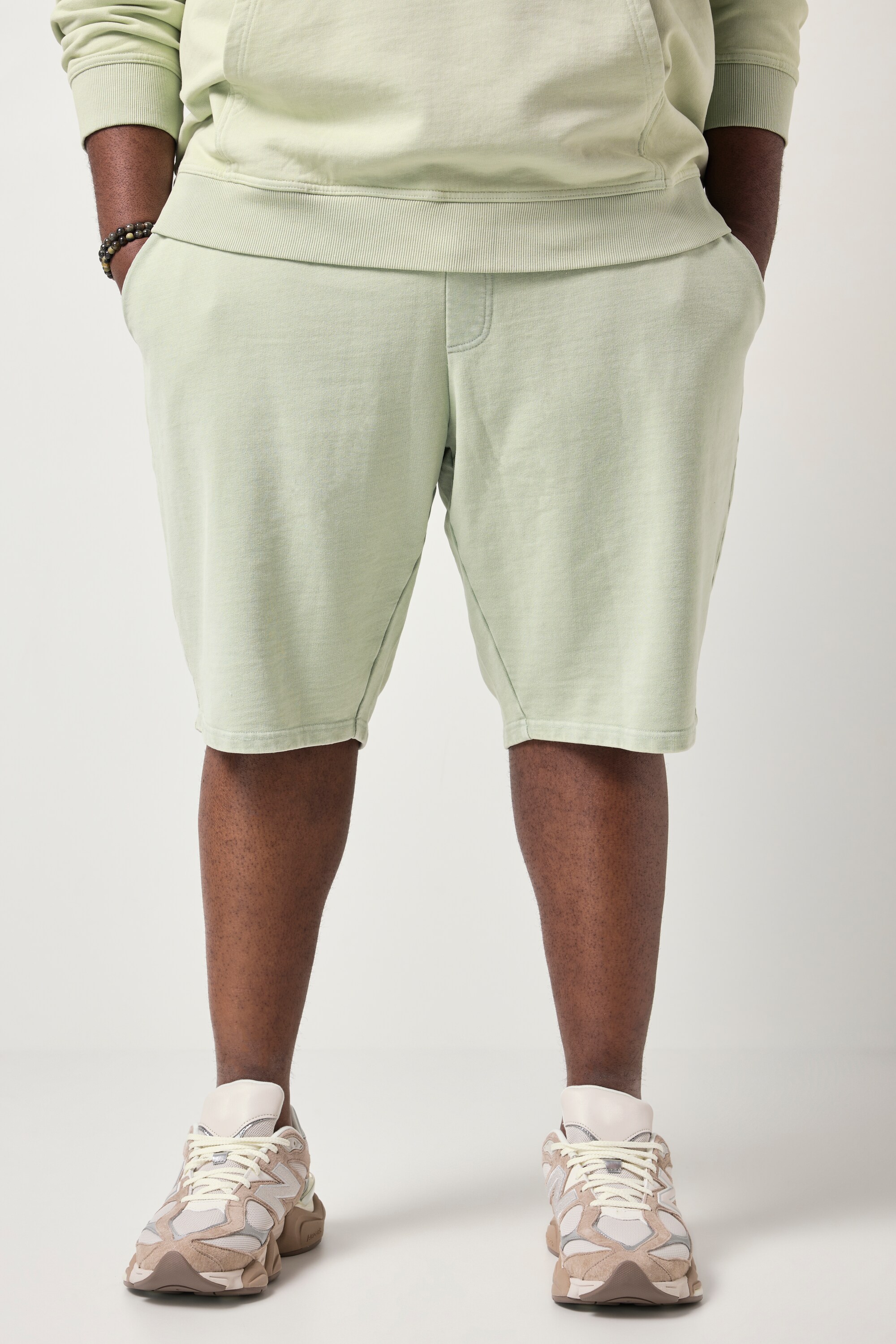 Bermuda cargo en molleton, taille élastique, STHUGE