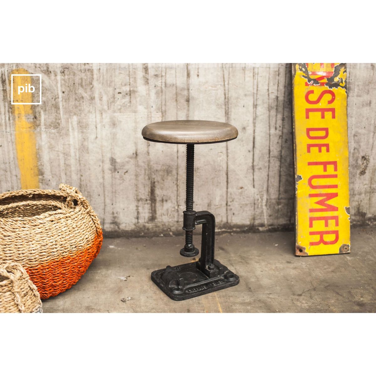 tabouret industriel de fonderie