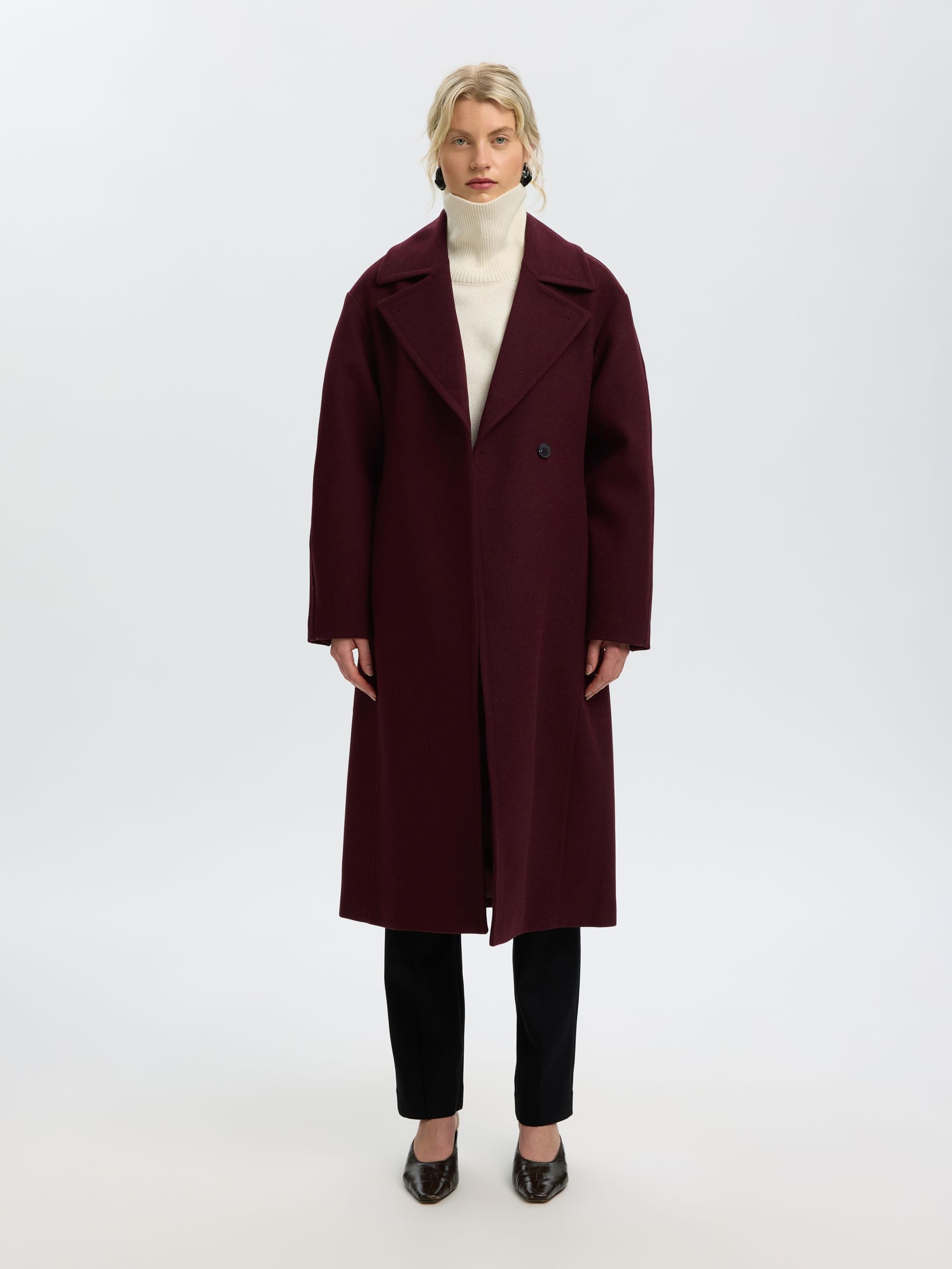 Long Manteau, SELECTED