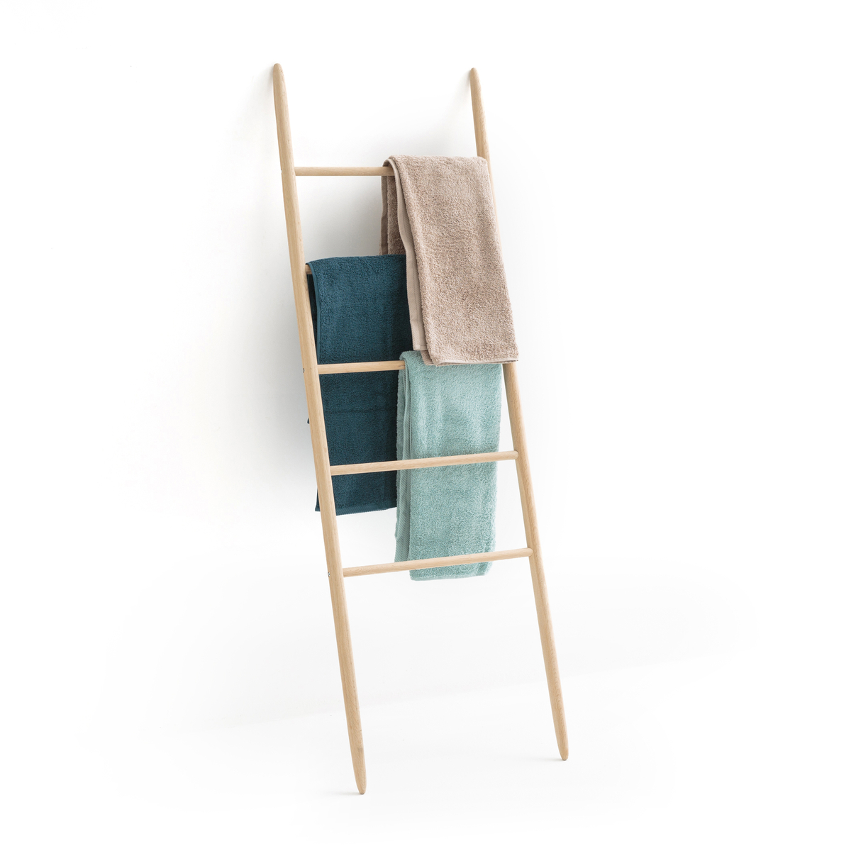 Product photograph of Scayle 5-rung Ladder Towel Rail from La Redoute UK