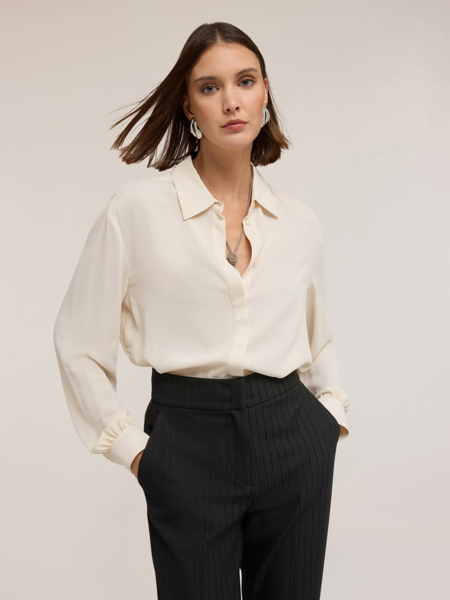 Chemise fluide avec boutonnage dans le dos, MOTIVI