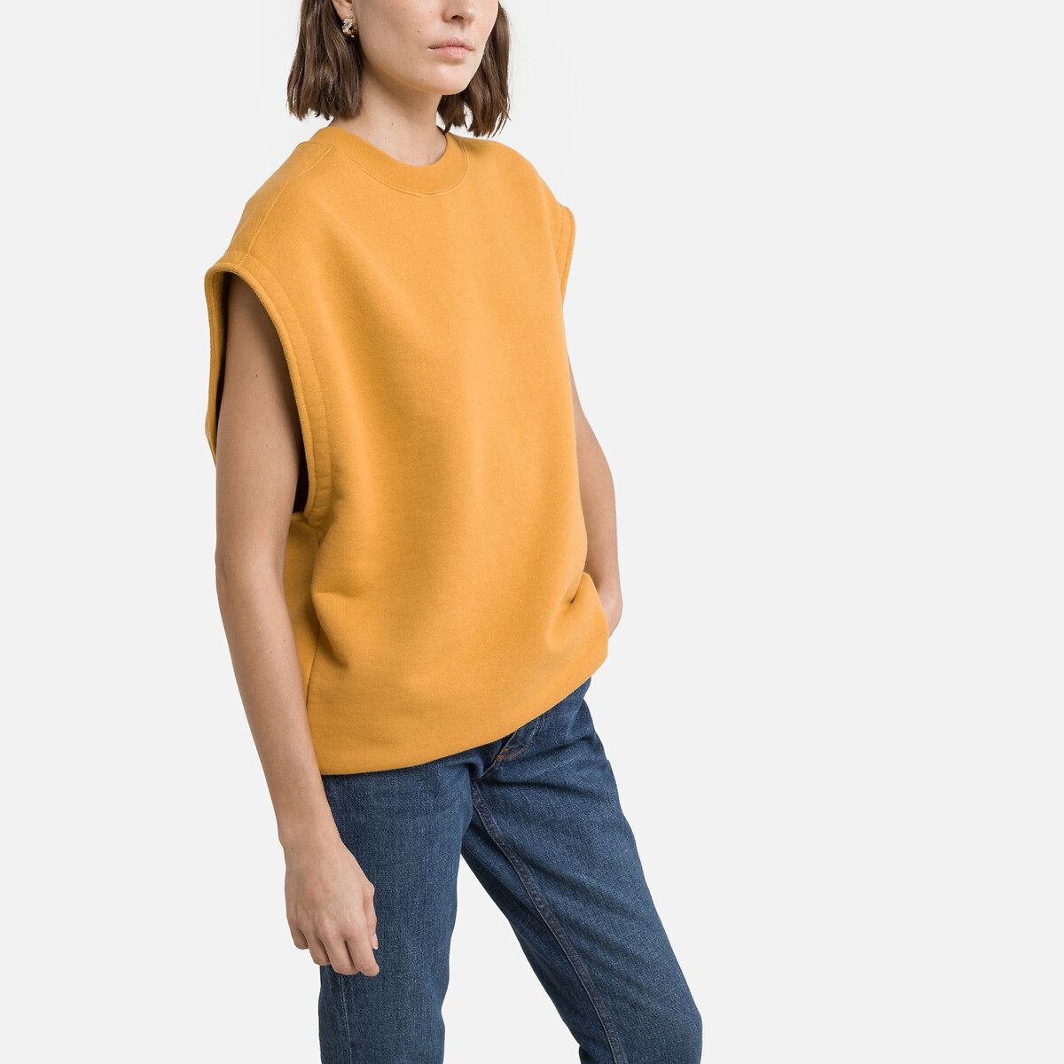 Zutabay sleeveless sweatshirt in 