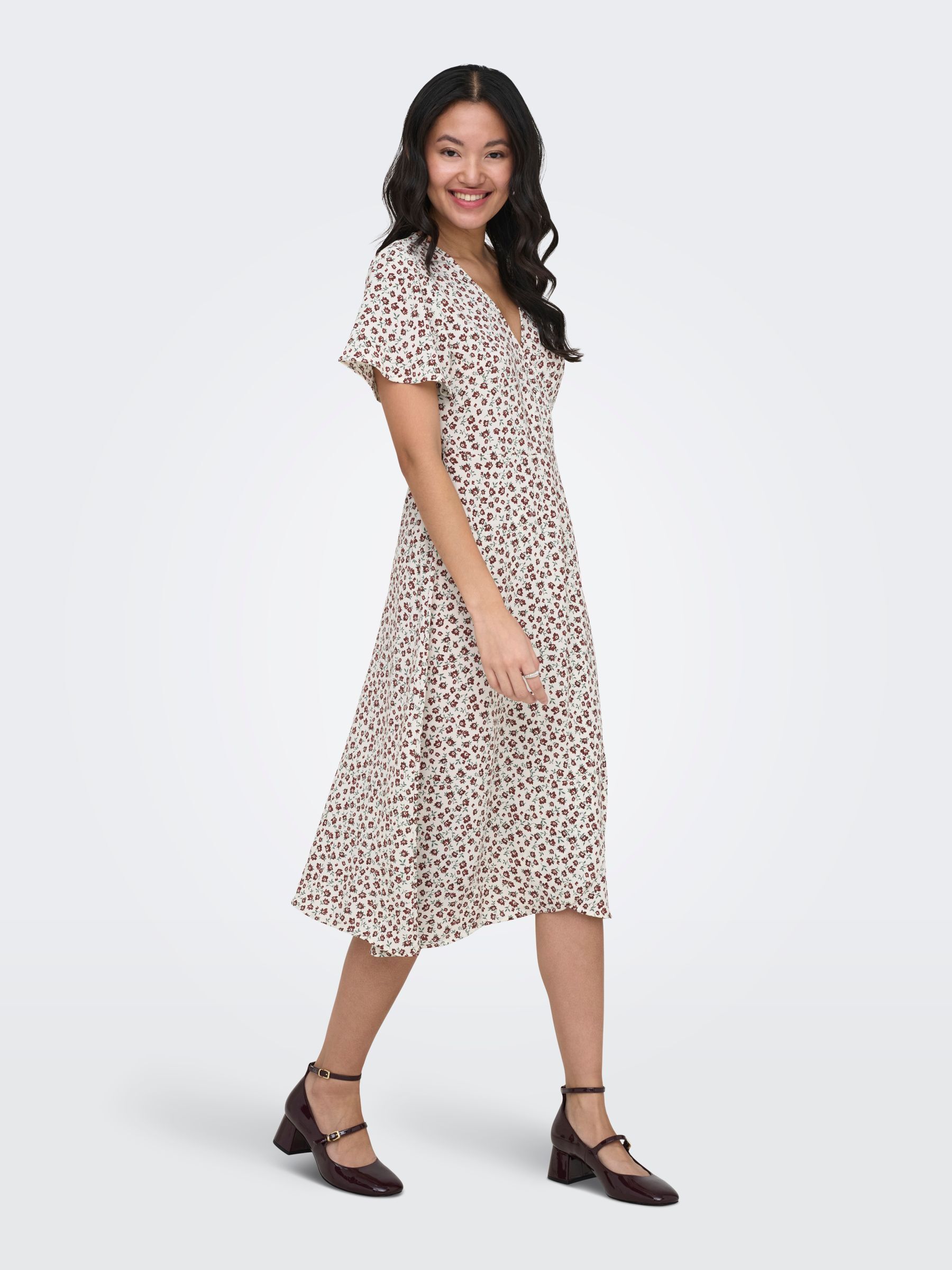 Robe, ONLY
