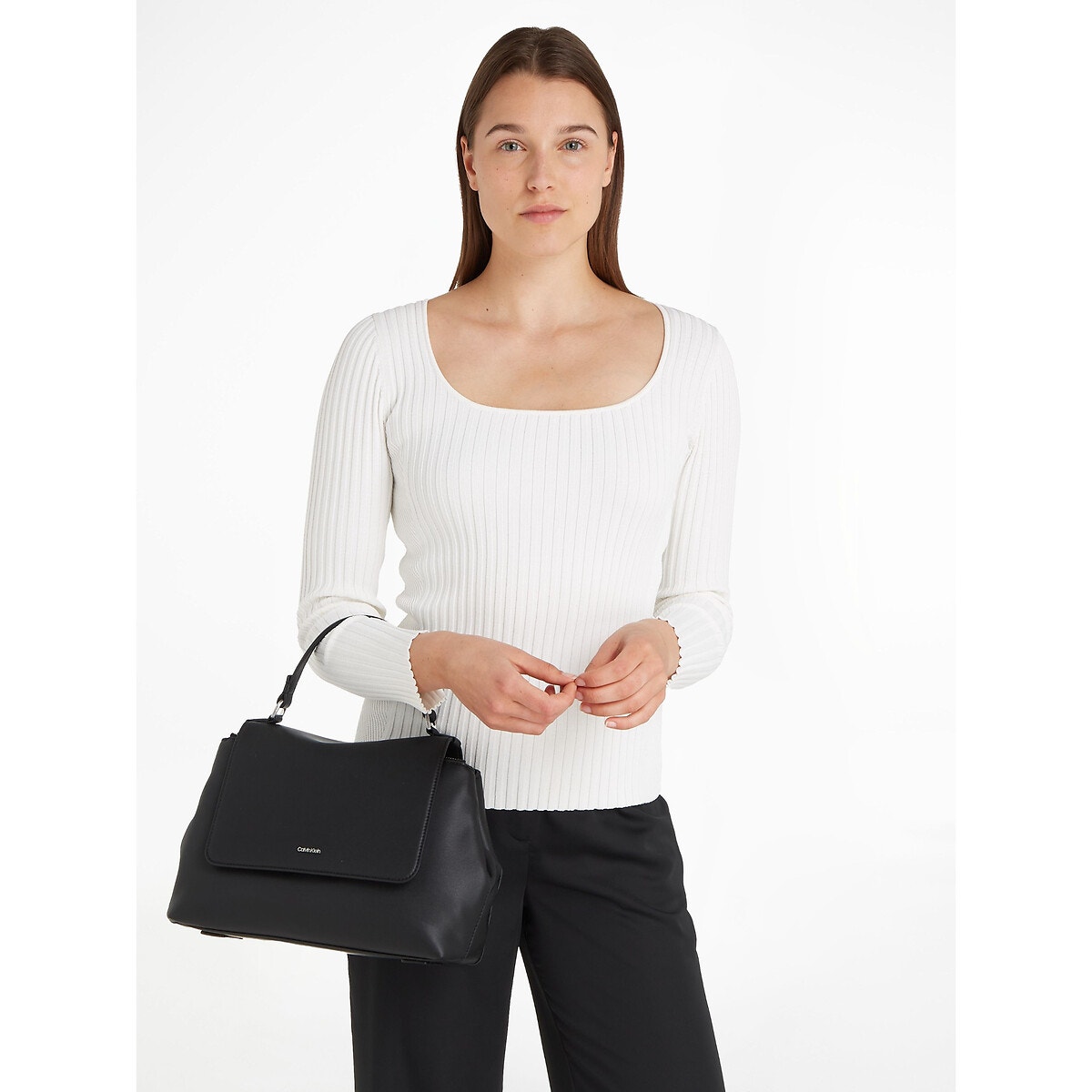 Sac main port main ou bandouli re fermeture par rabat noir