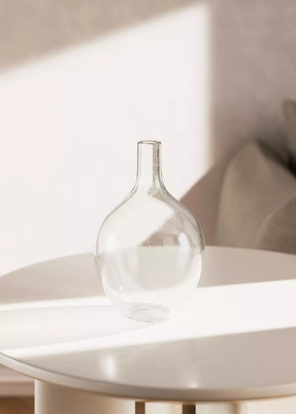Vase en verre forme bouteille taille moyenne, MANGO HOME