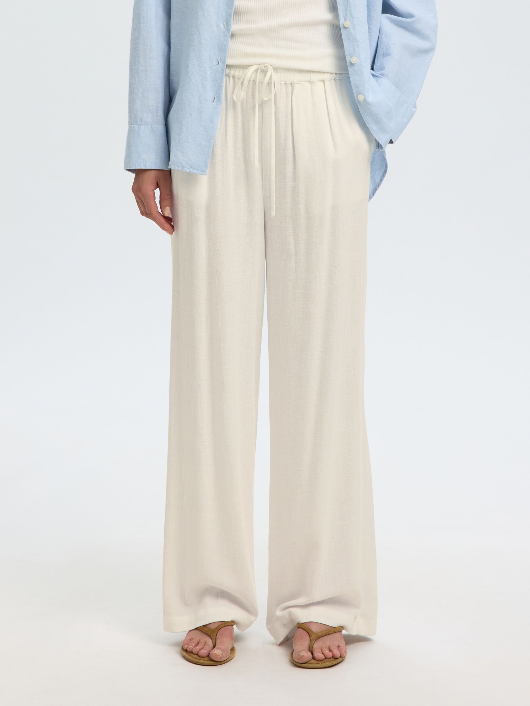 Pantalon, SELECTED