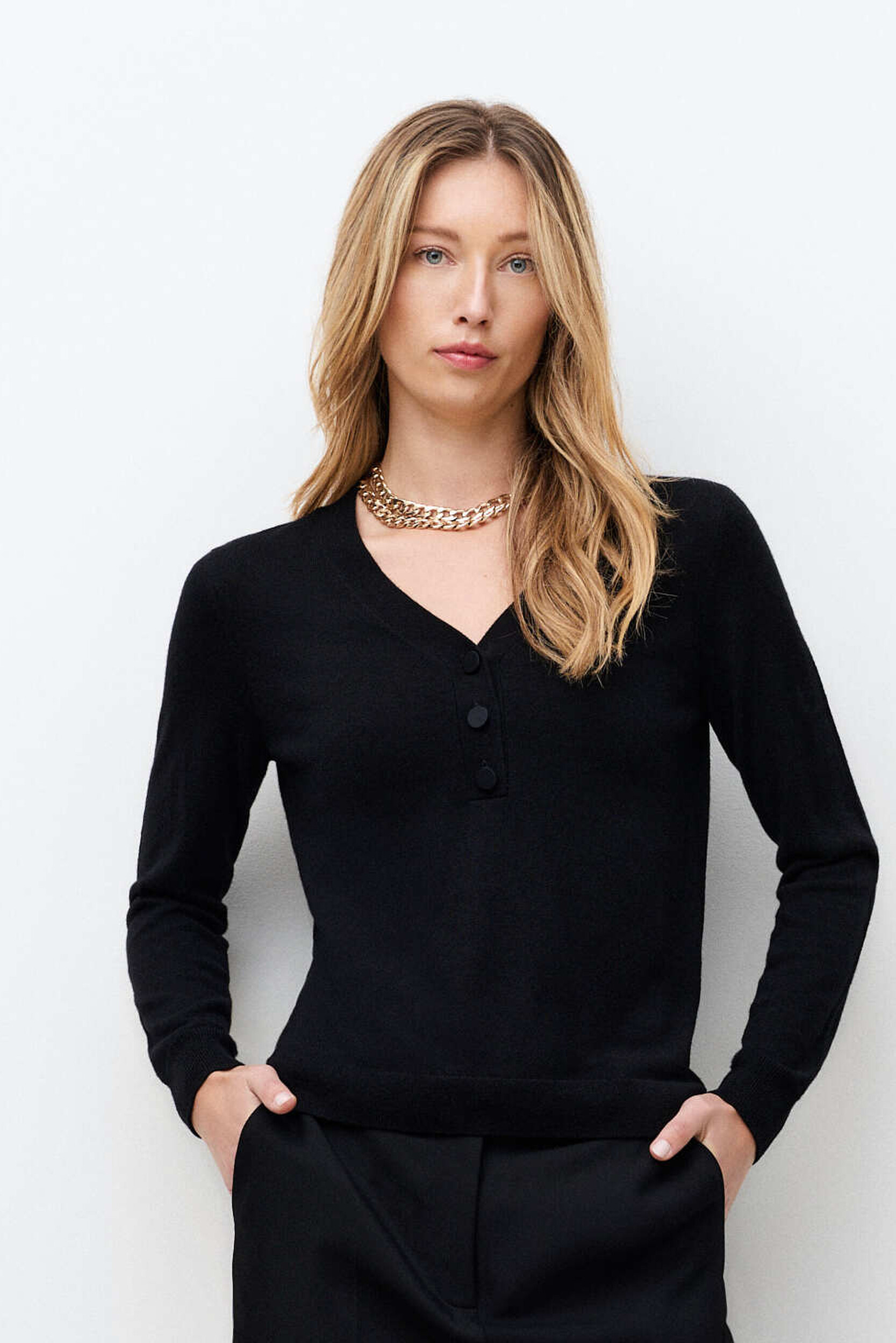 Pull droit col v MBETTINA, CAROLL