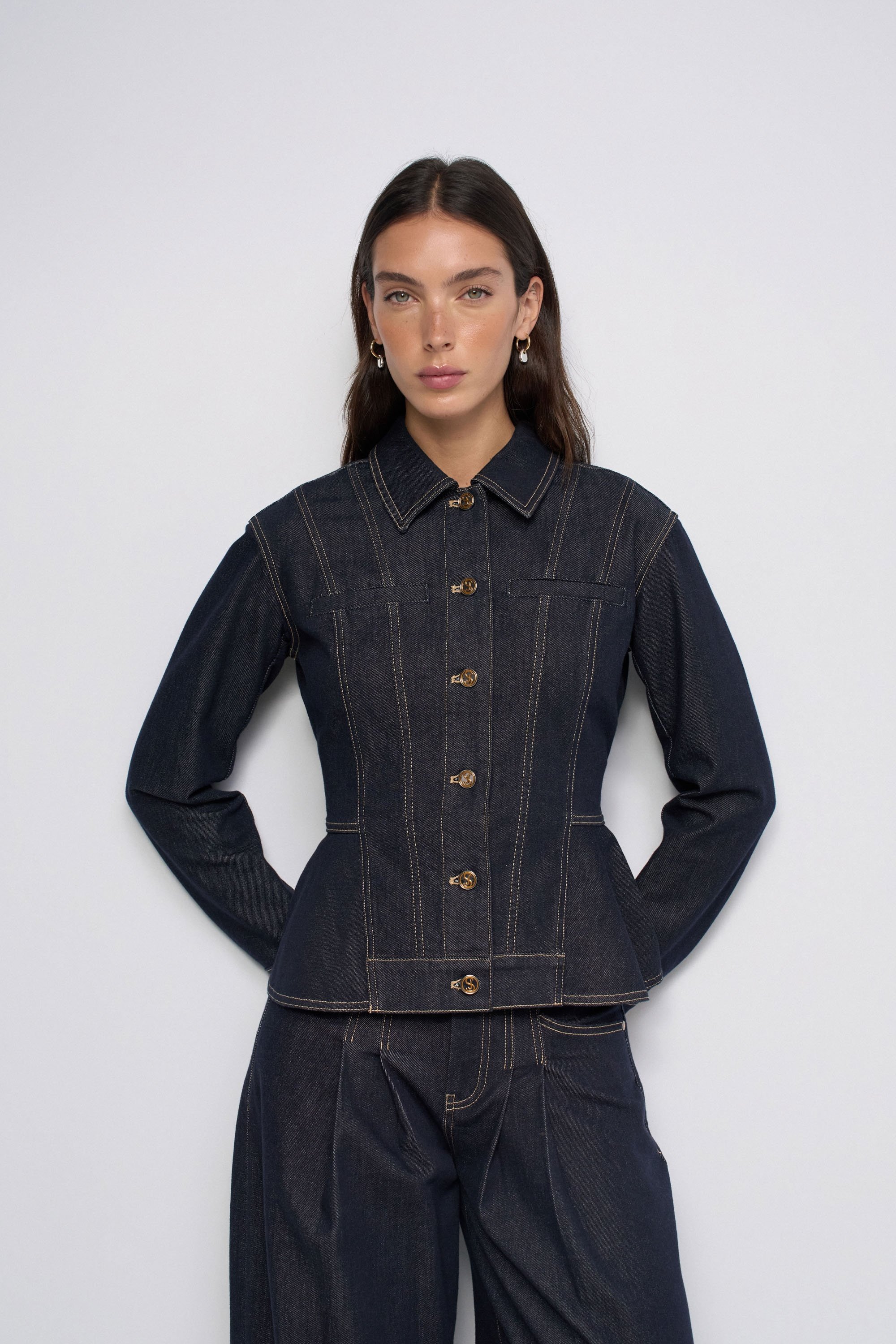 VESTE EN DENIM CINTRÉE DENIM ATELIER, SALSA JEANS