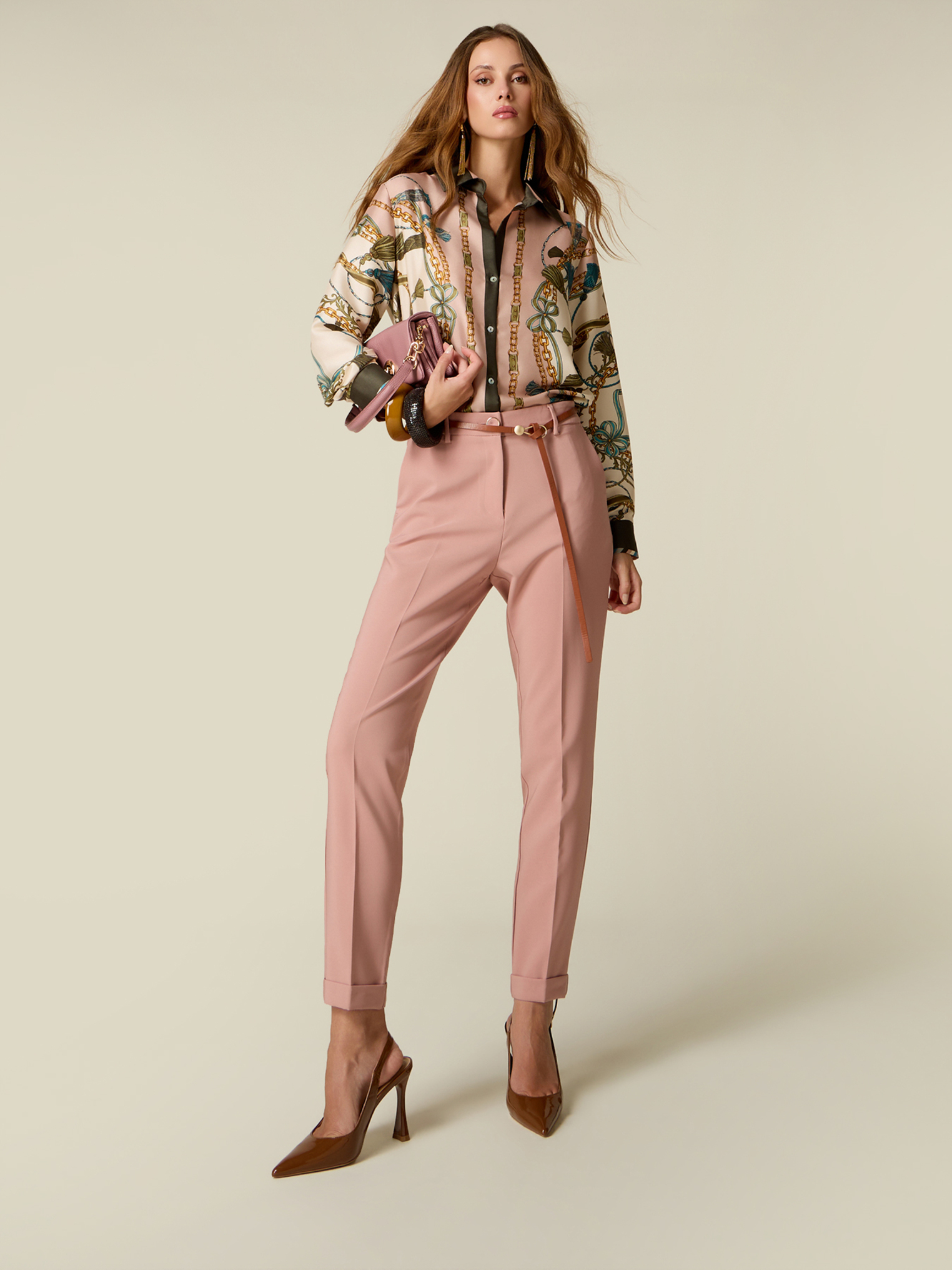 Pantalon chino, OLTRE