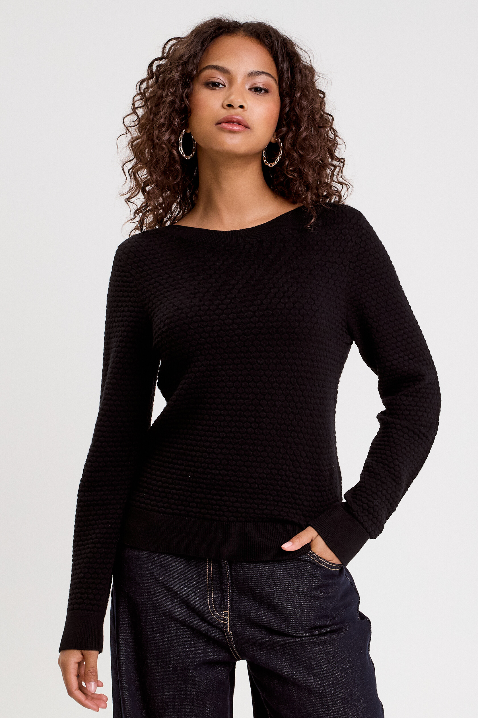 Pull col bateau, CACHE CACHE