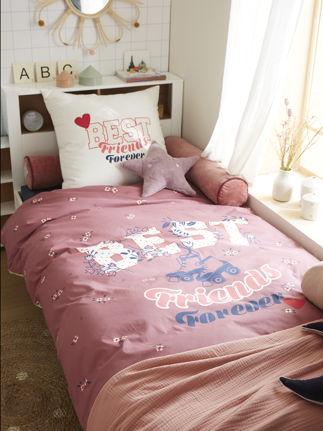 Parure housse de couette + taie d'oreiller BFF, VERTBAUDET