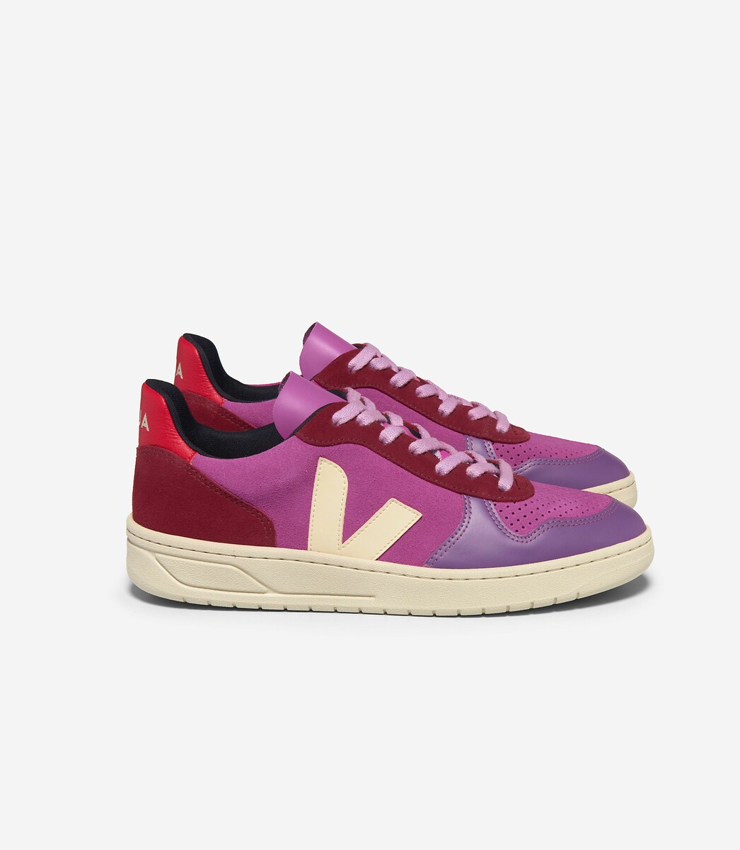 Veja pink sneakers top