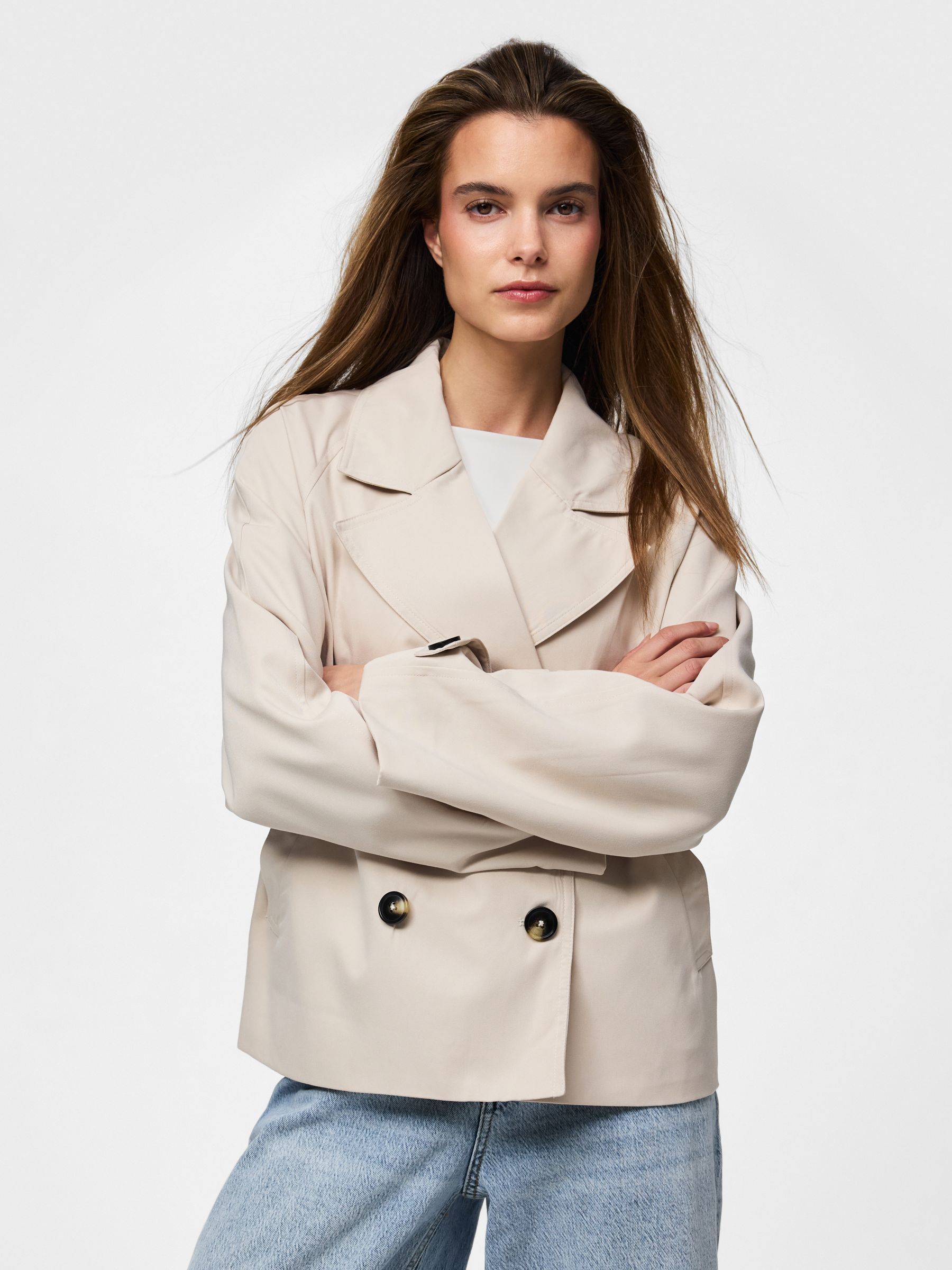 Trench court, PIECES