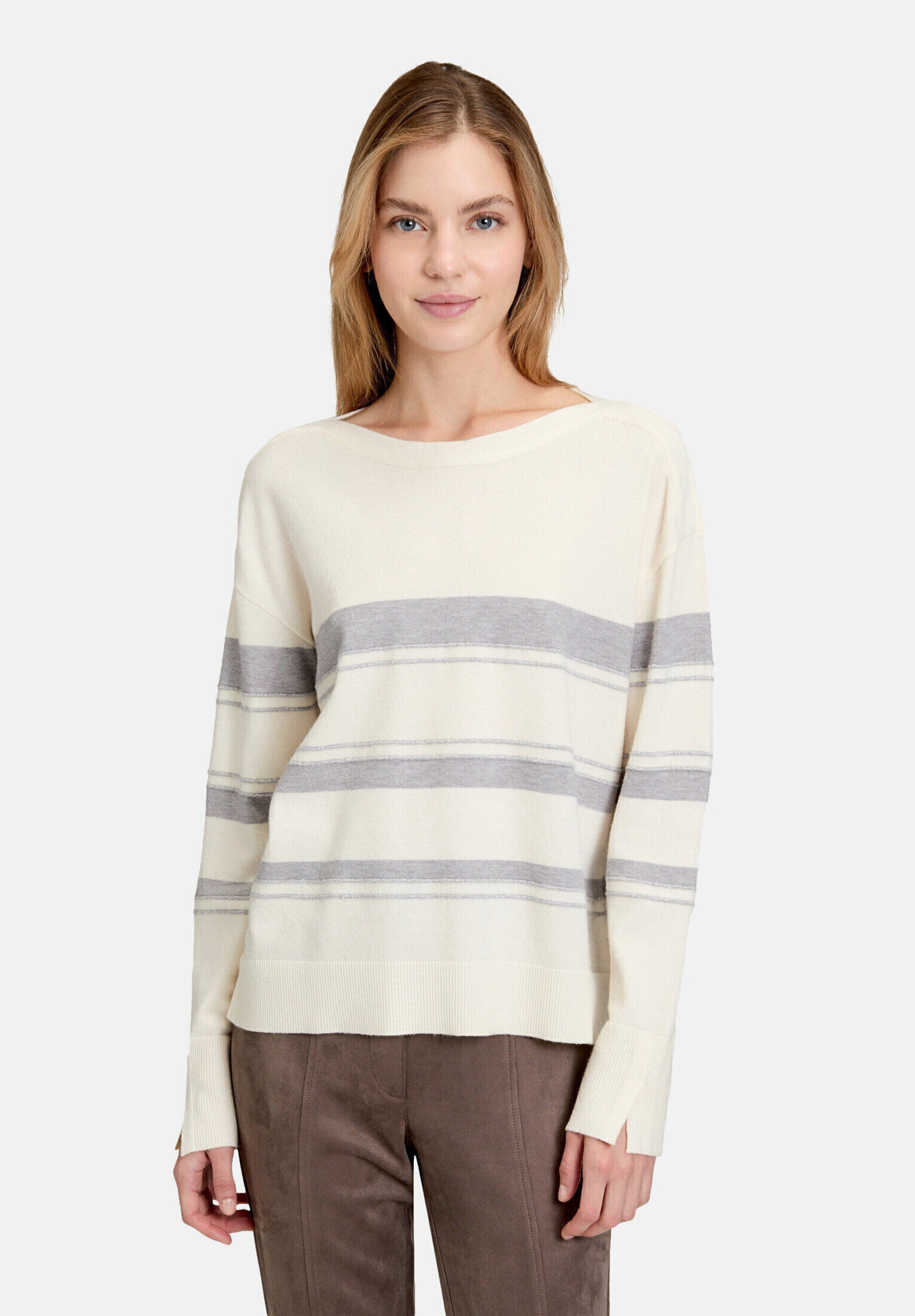 Pull-over en fine maille à fils de fil textile, BETTY BARCLAY