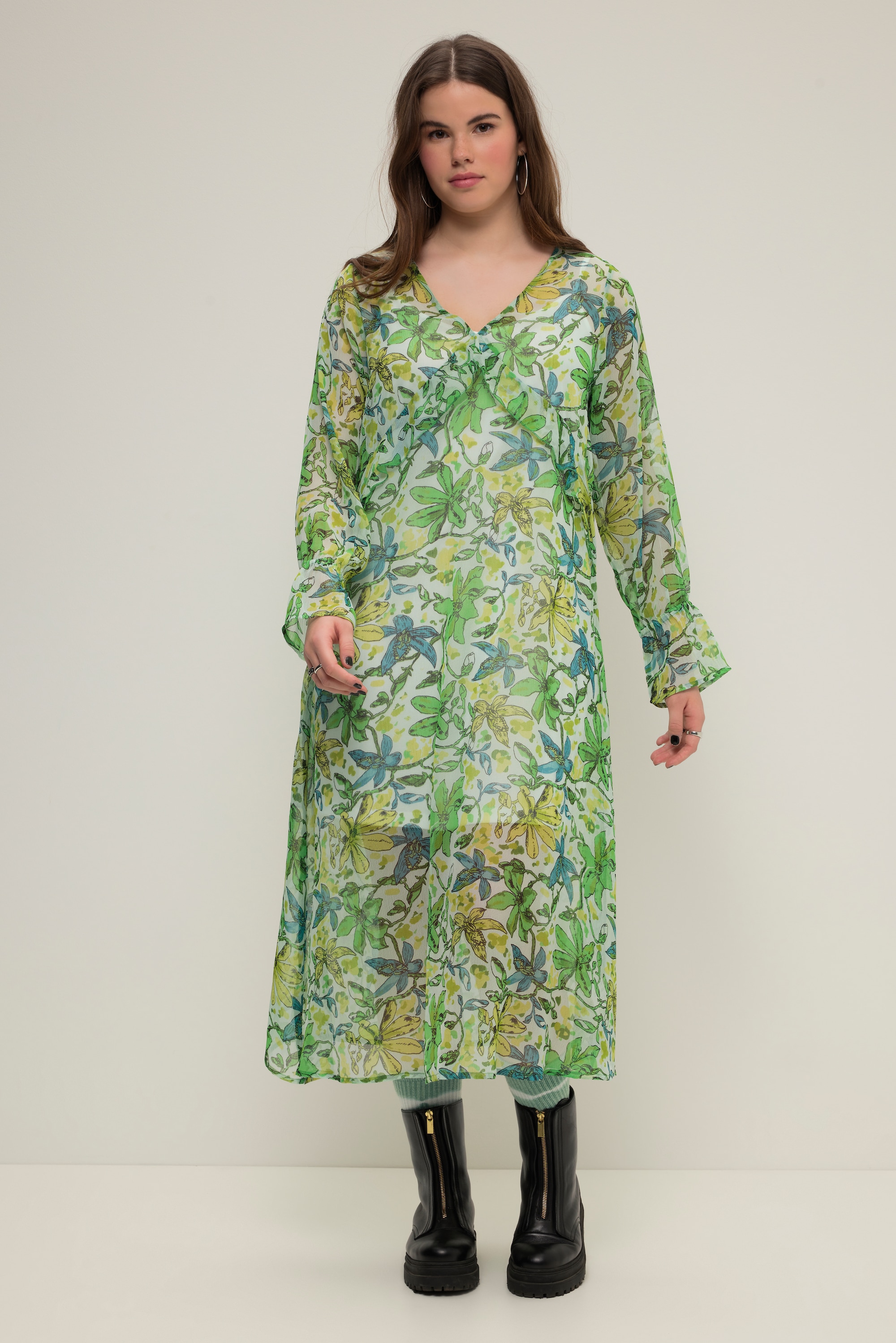Robe maxi trapèze en mousseline. Imprimé, STUDIO UNTOLD