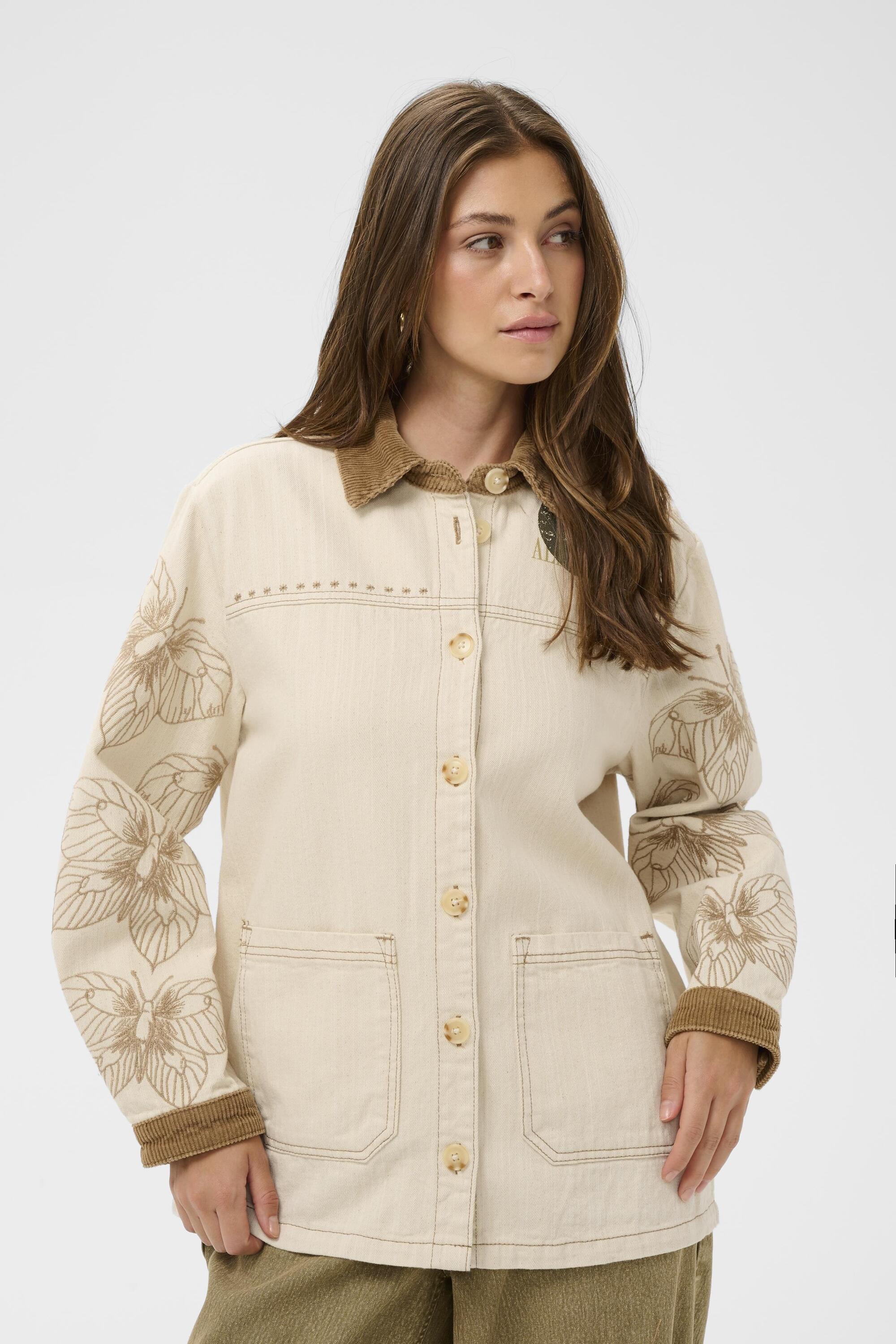 Veste, CREAM