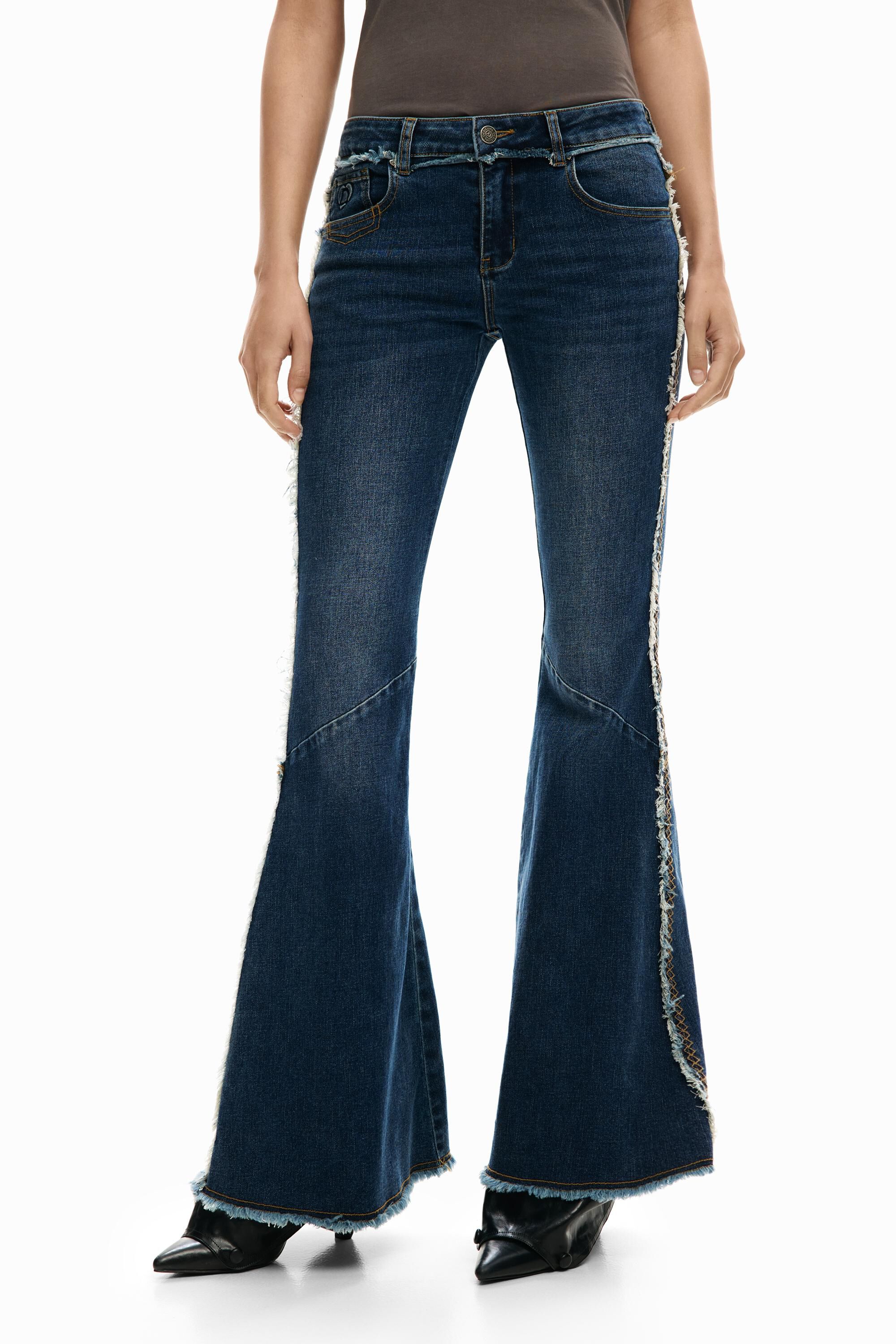 Jean flare effiloché, DESIGUAL