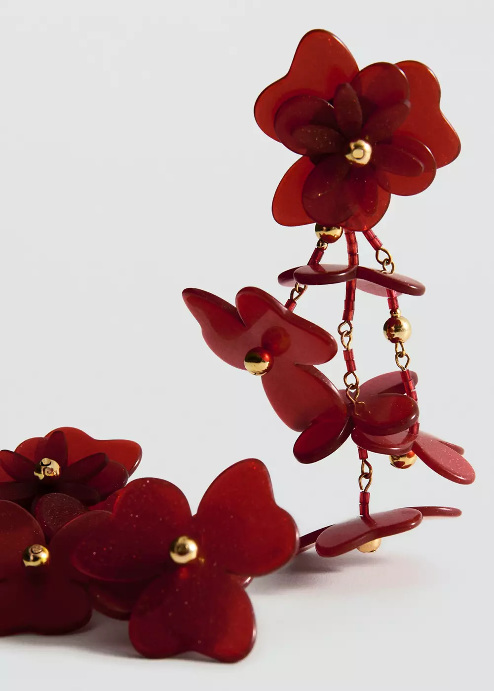 Boucles d'oreilles pendantes fleurs, MANGO