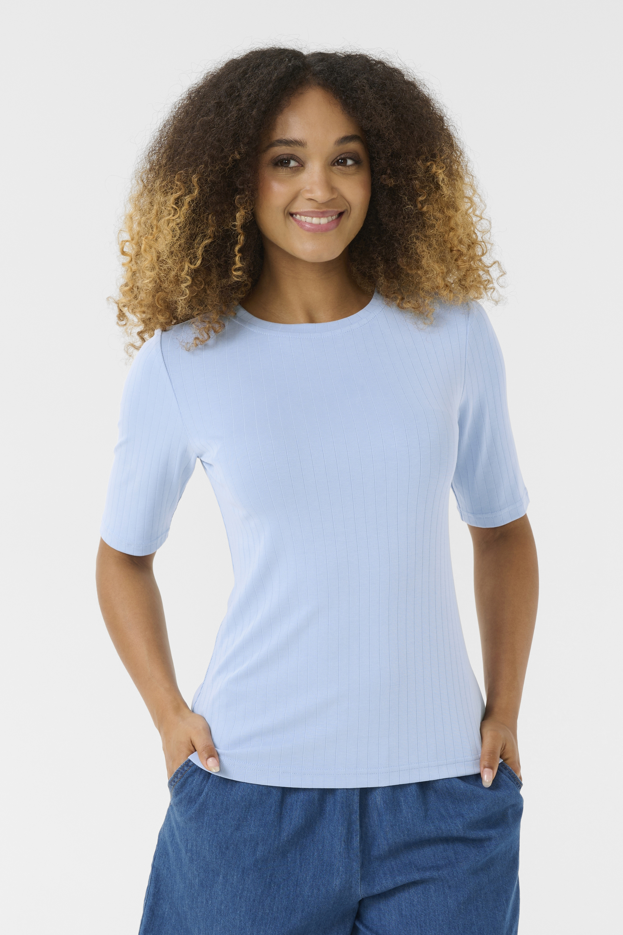 T-shirt, CULTURE