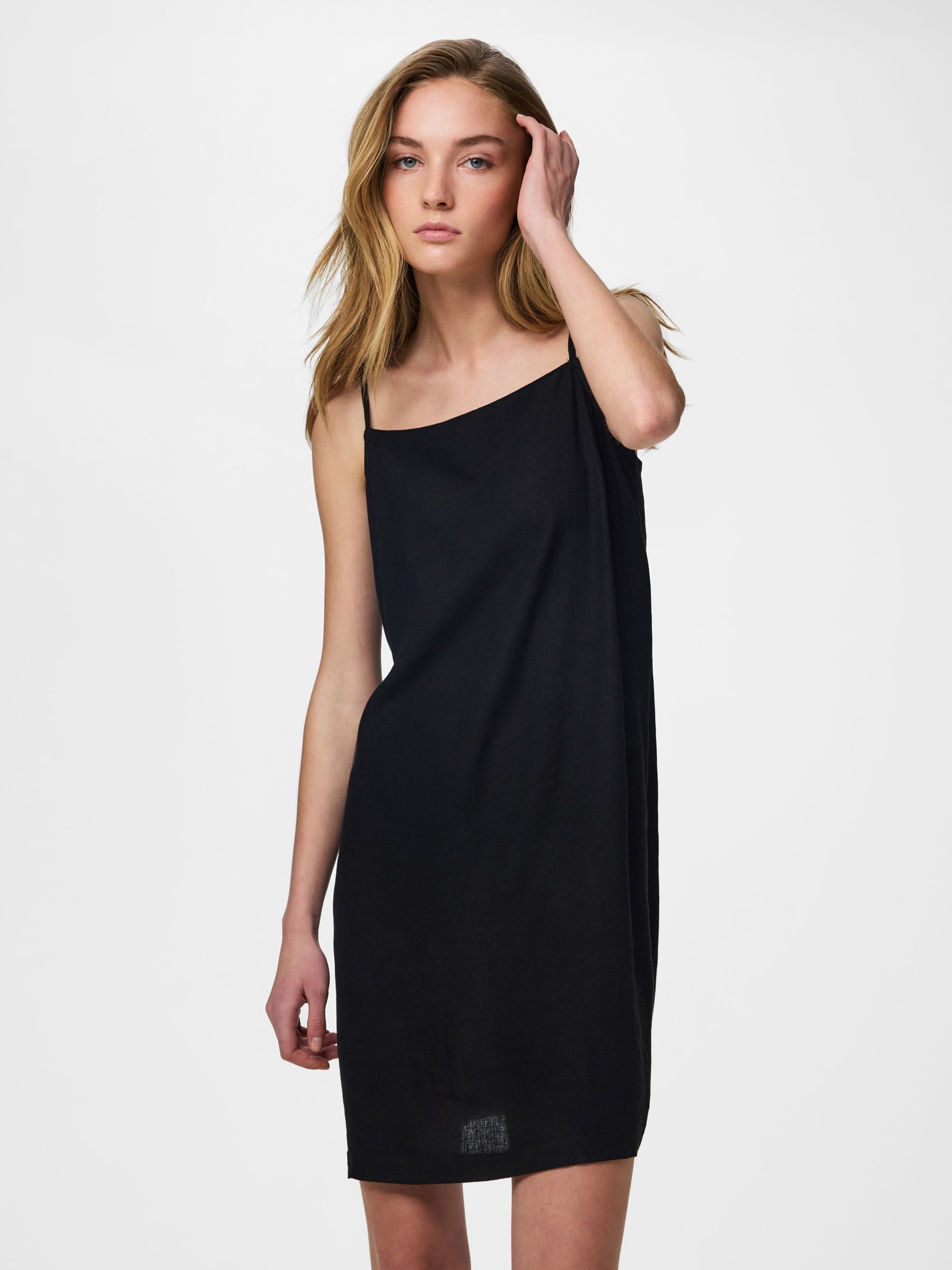 Mini-Robe, PIECES