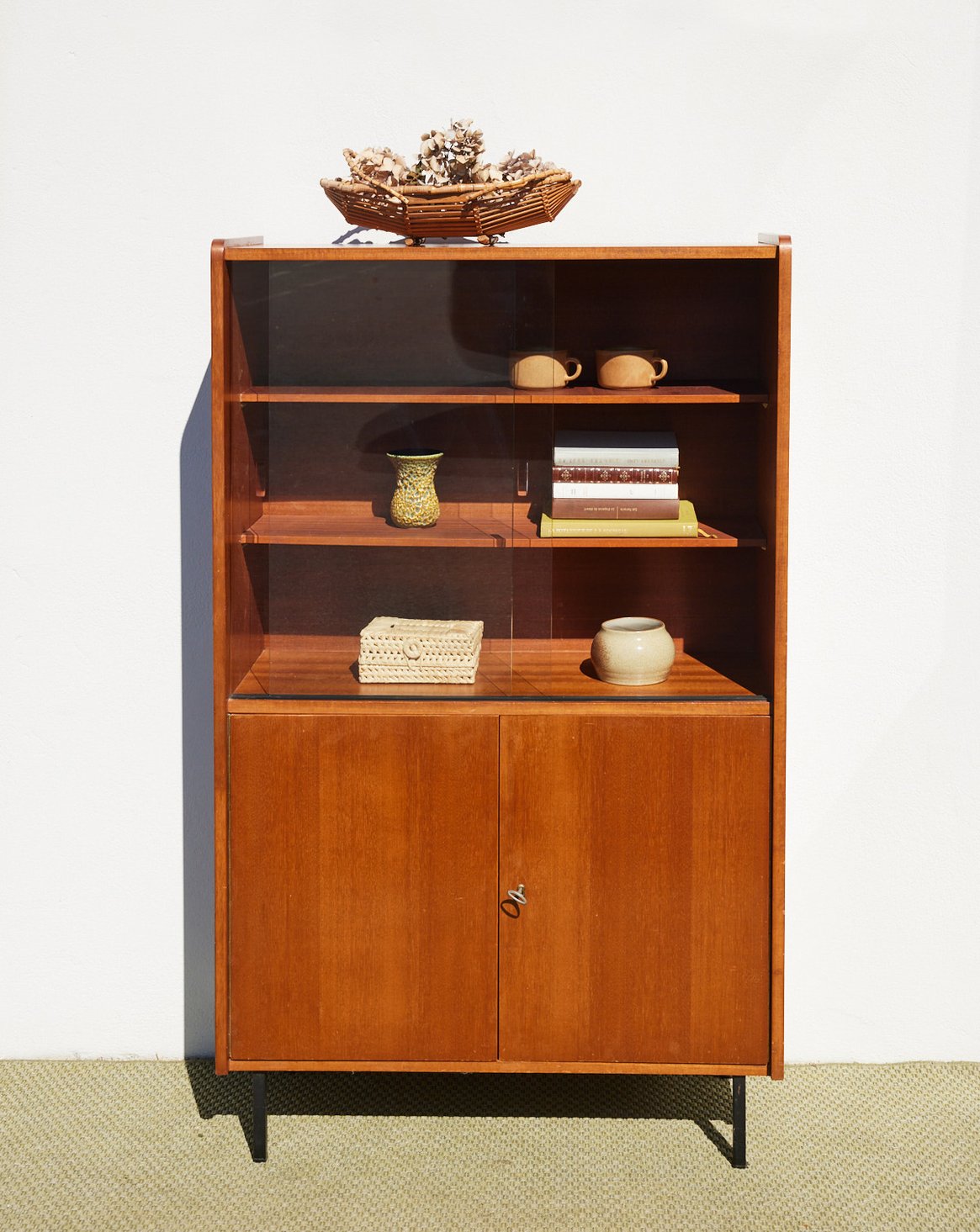 Vitrine vintage en bois Victoria N°1340 - Bon état, DEBONGOUT