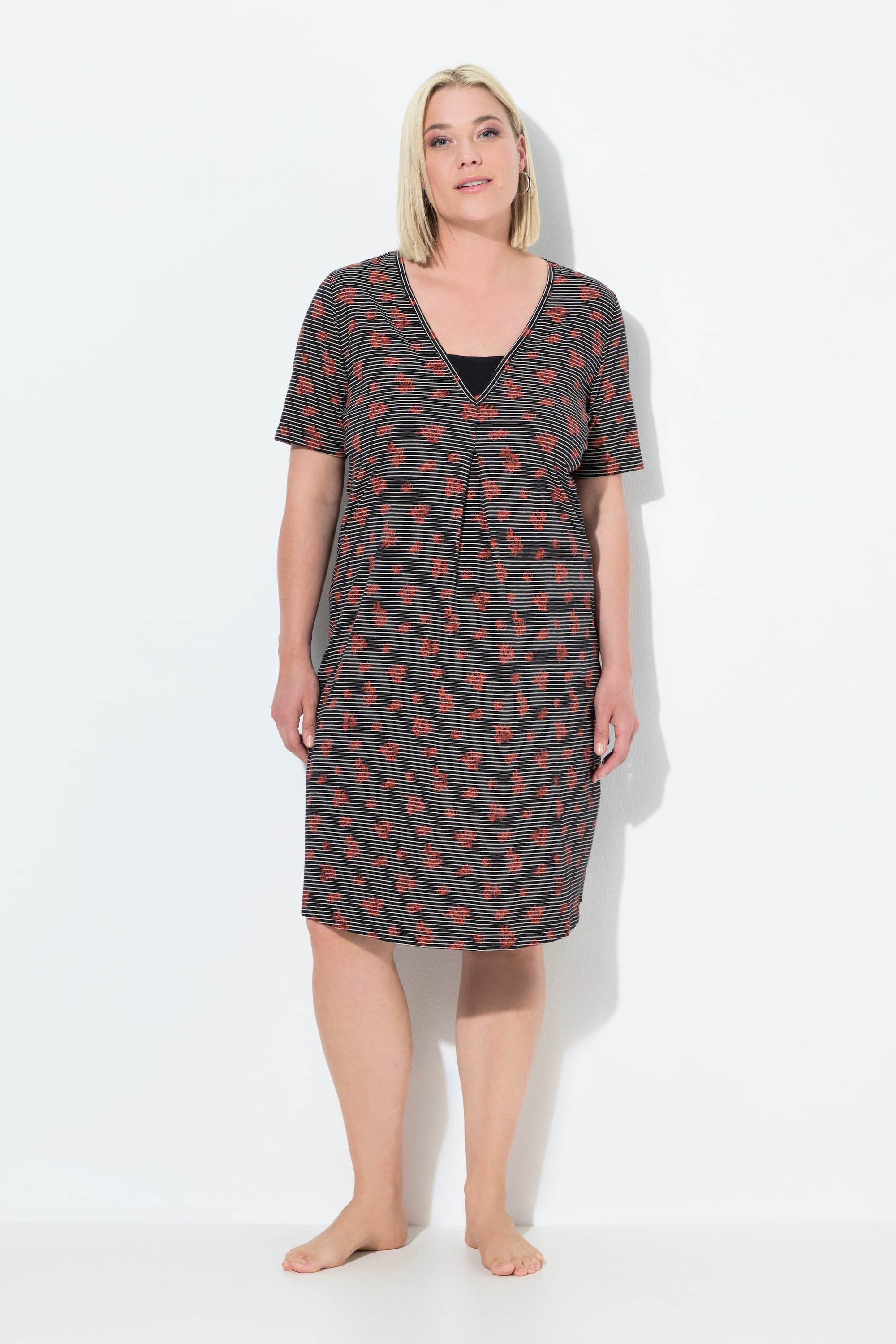 Chemise de nuit à col en V et manches, ULLA POPKEN