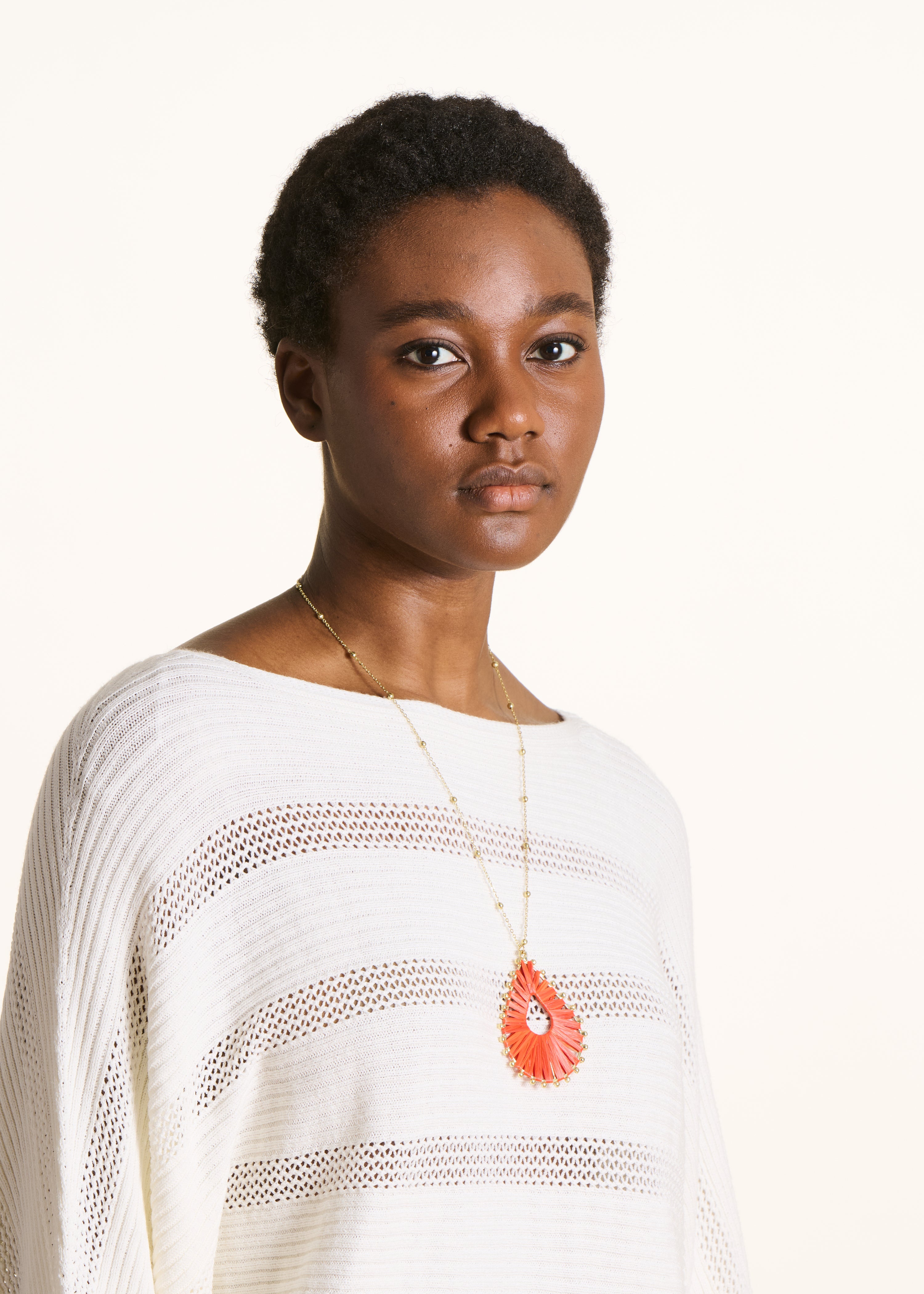 Collier effet raphia, LA FEE MARABOUTEE
