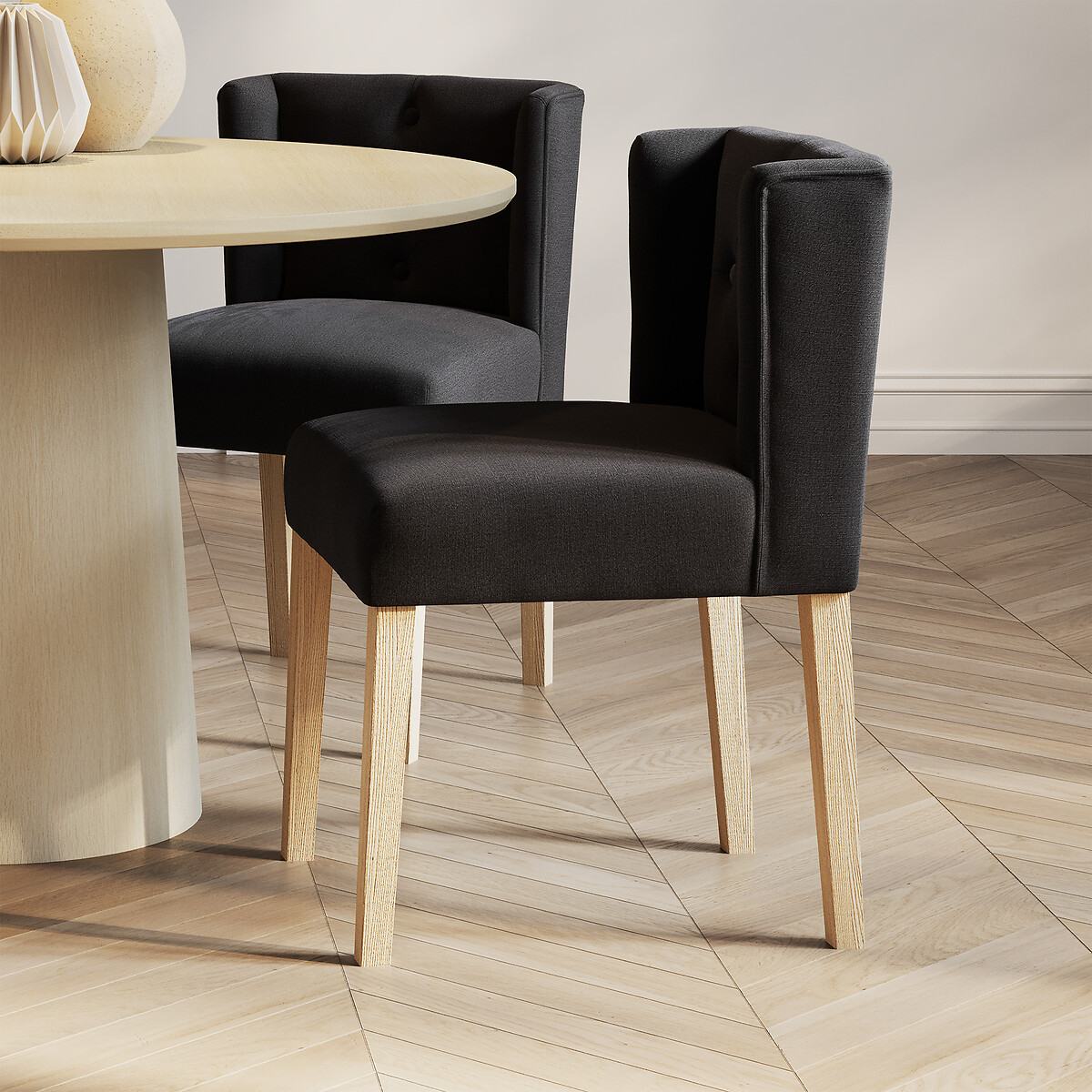 Giada Linen Wingback Dining Chair with Natural Wood Legs, ÉDITÉ