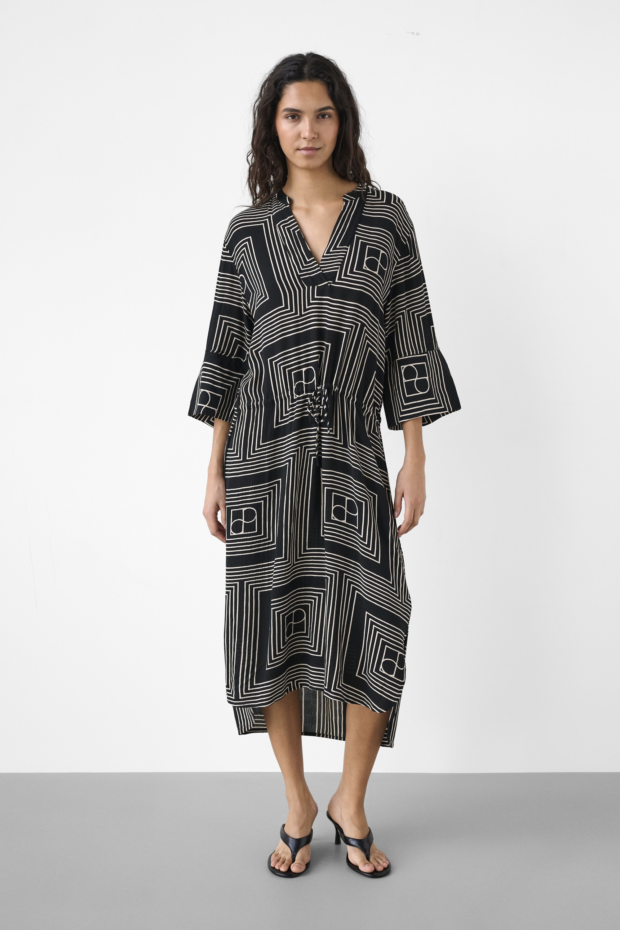 Robe, SOAKED IN LUXURY