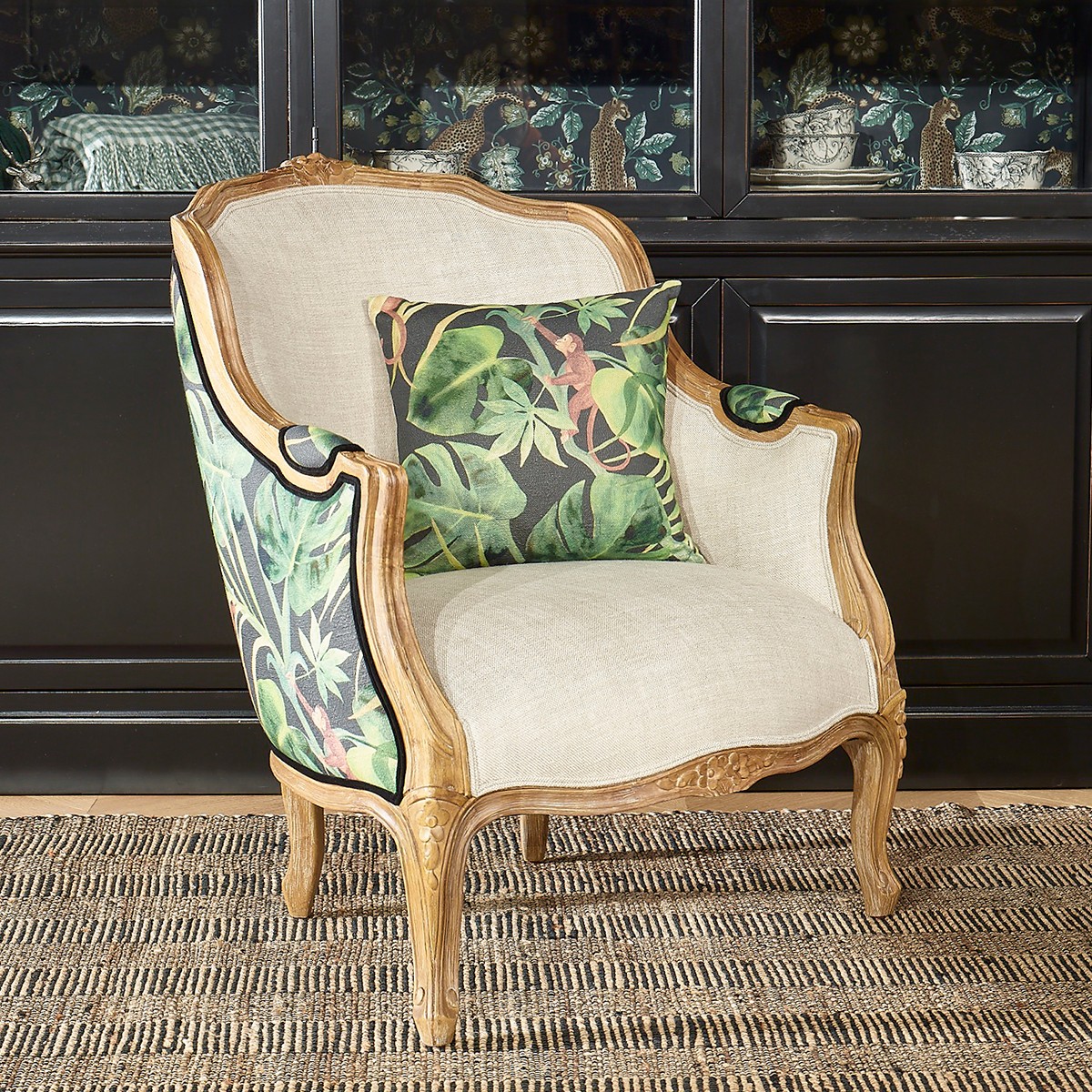 Fauteuil bergère en bois et lin imprimé VICTOR, ROBIN DES BOIS