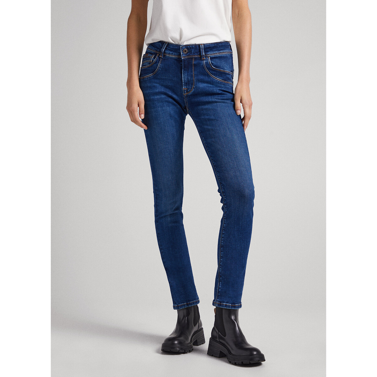 brookes slim fit jeans in mid rise