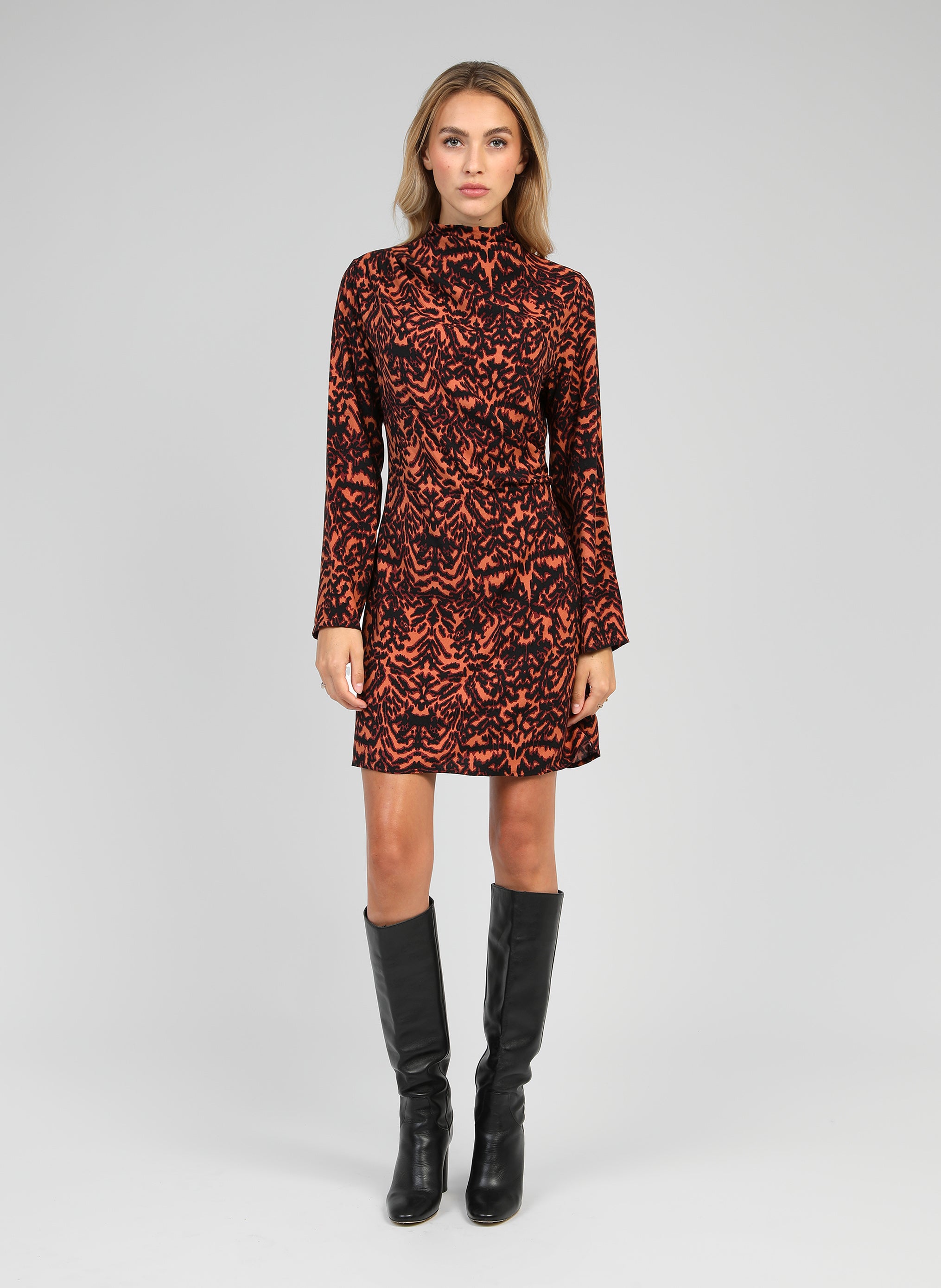Robe Courte MINANO, AN'GE