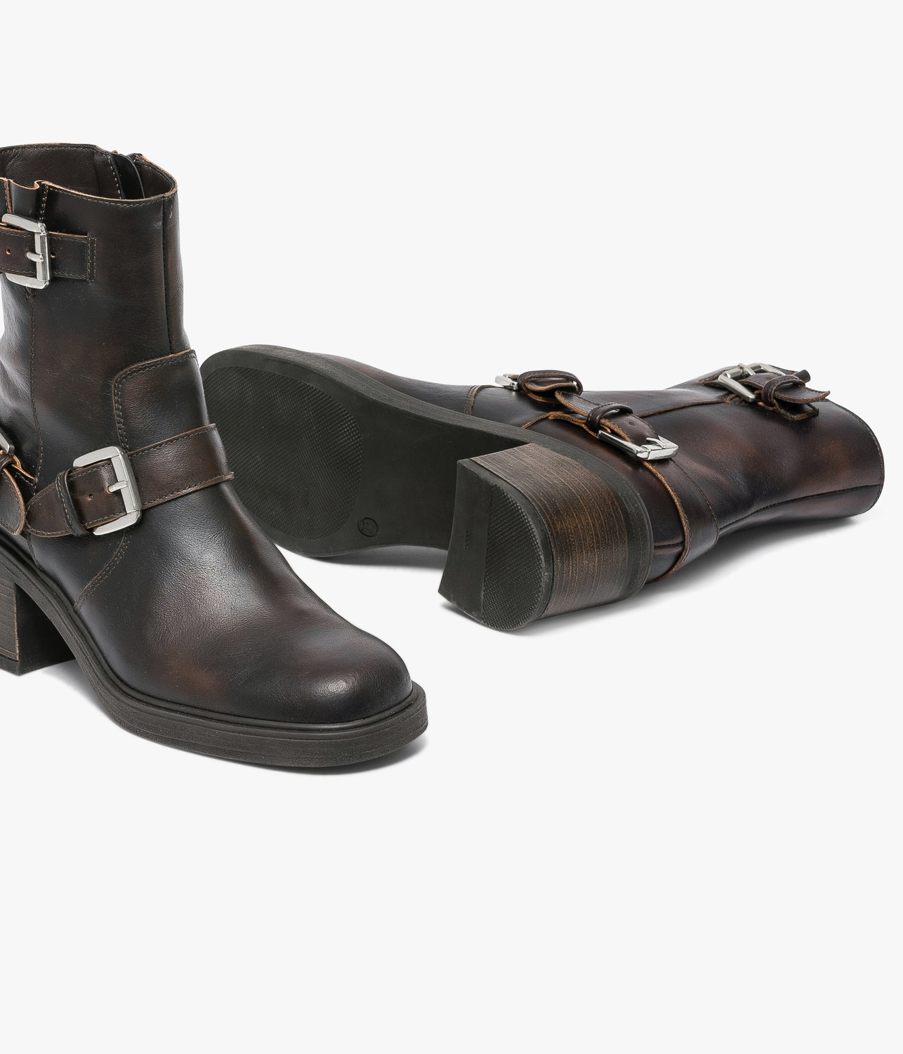 Engineer boots outfit clearance