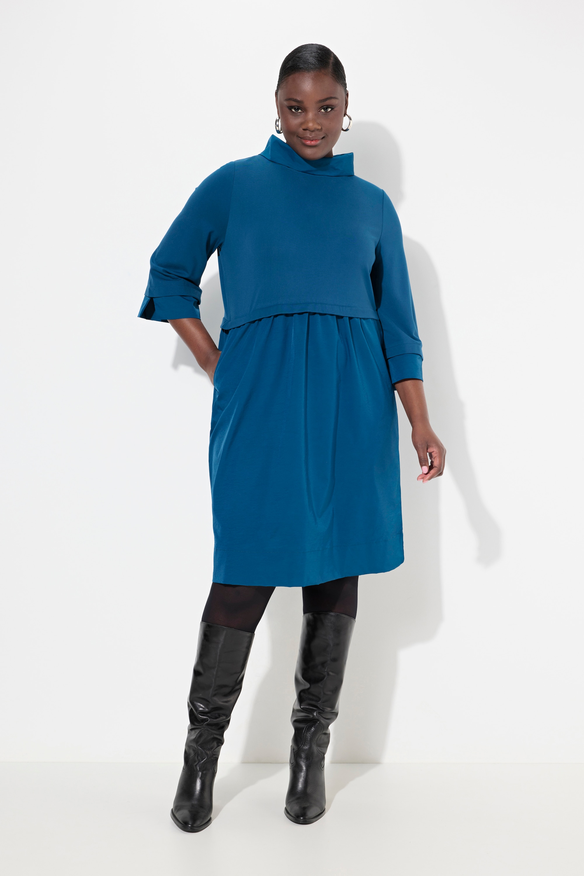 Robe trapèze à col large, ULLA POPKEN