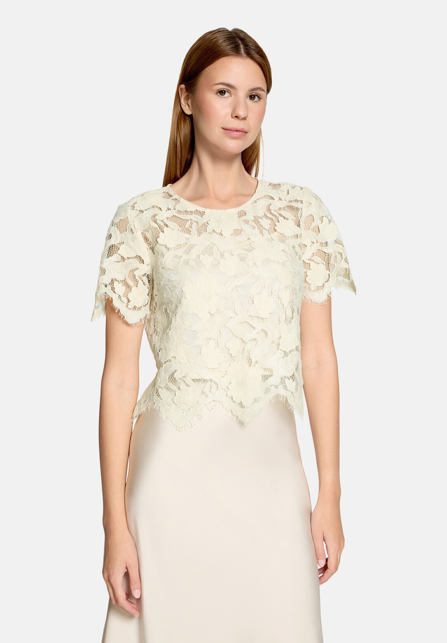 Top en dentelle manches courtes, VERA MONT