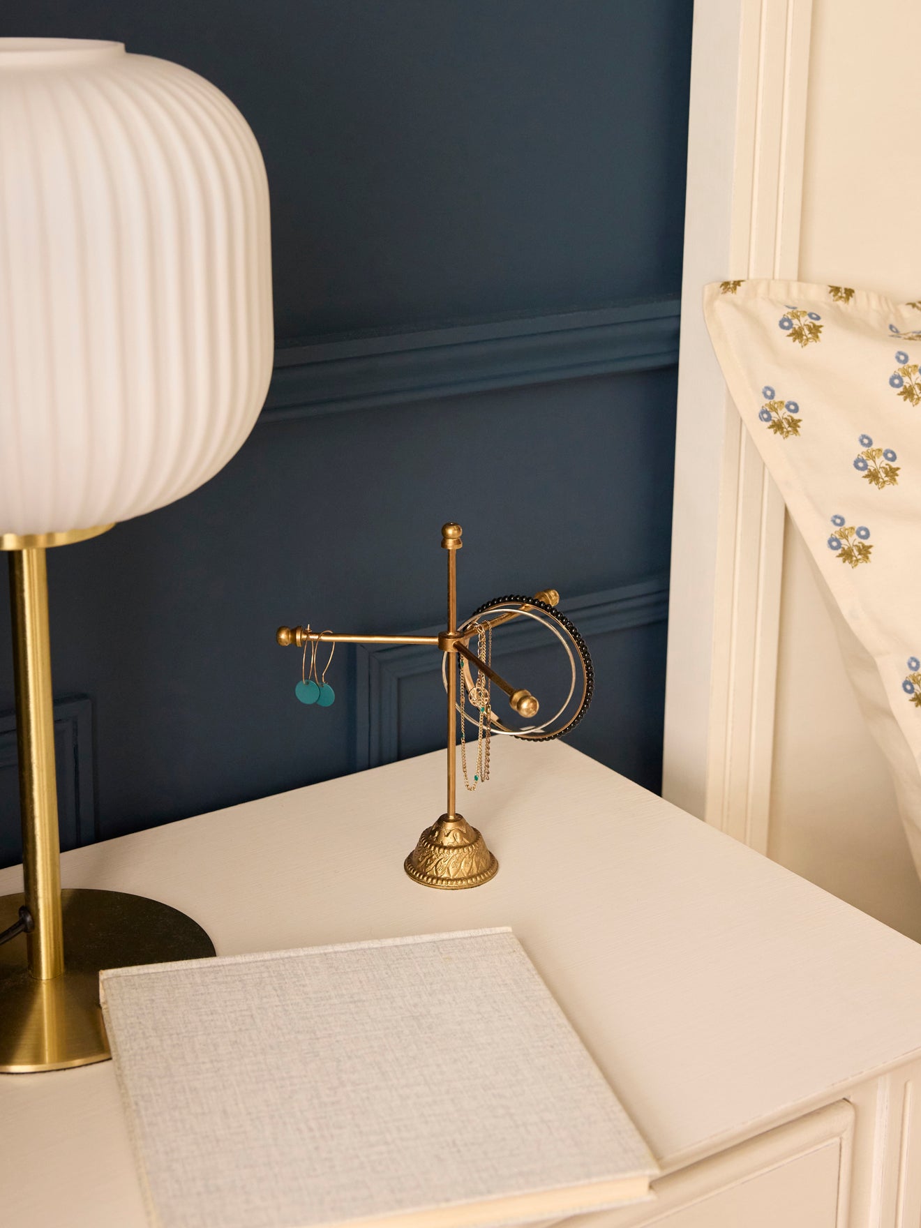 Porte-bijoux en métal - grand modèle, CYRILLUS