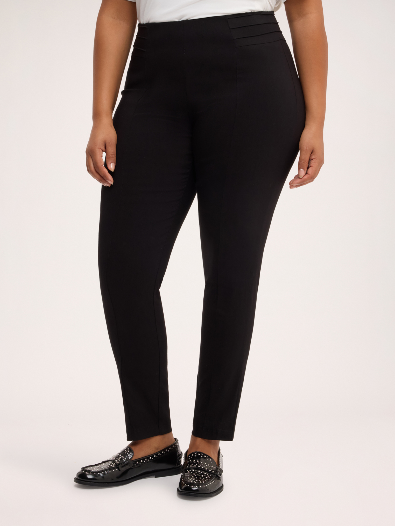 Jeggings avec pli frontal et boutons décoratifs, FIORELLA RUBINO