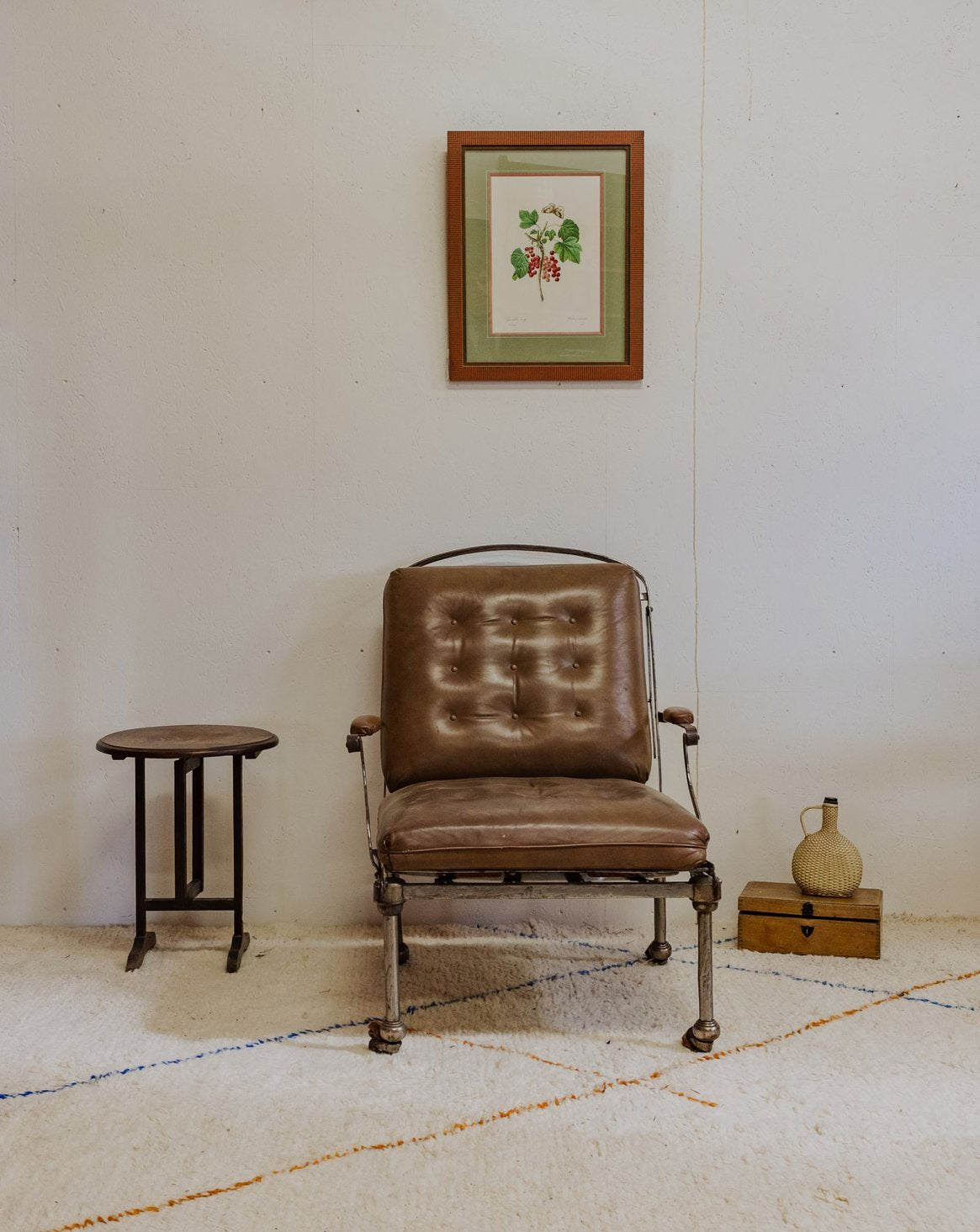 Fauteuil vintage en cuir et fer chromé Jakob N°897 - Bon état, DEBONGOUT