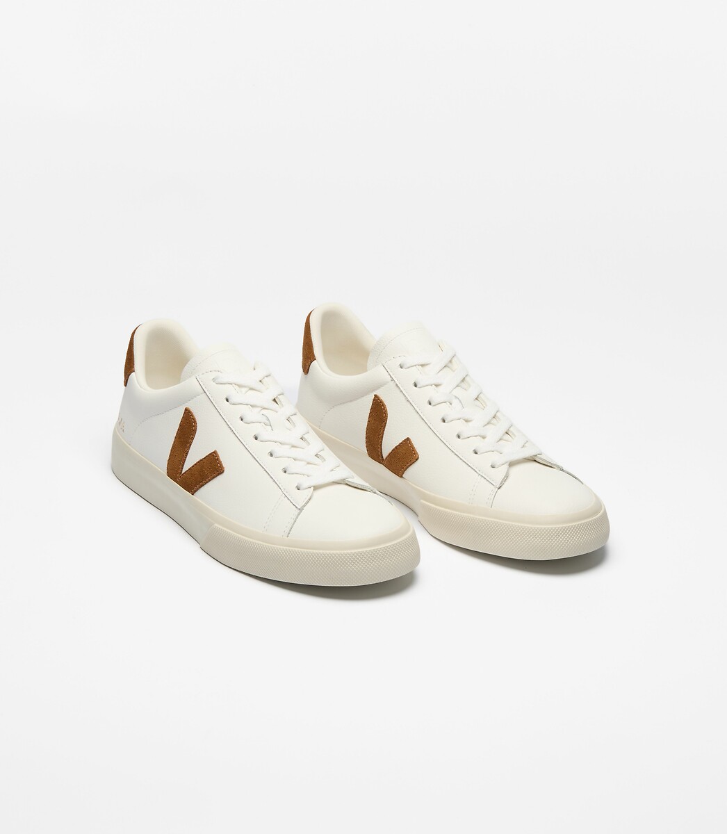 Campo Leather Trainers, VEJA