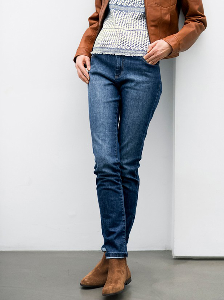 Slim-fit Jeans Image
