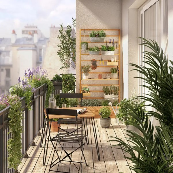 Small Space & Balcony
